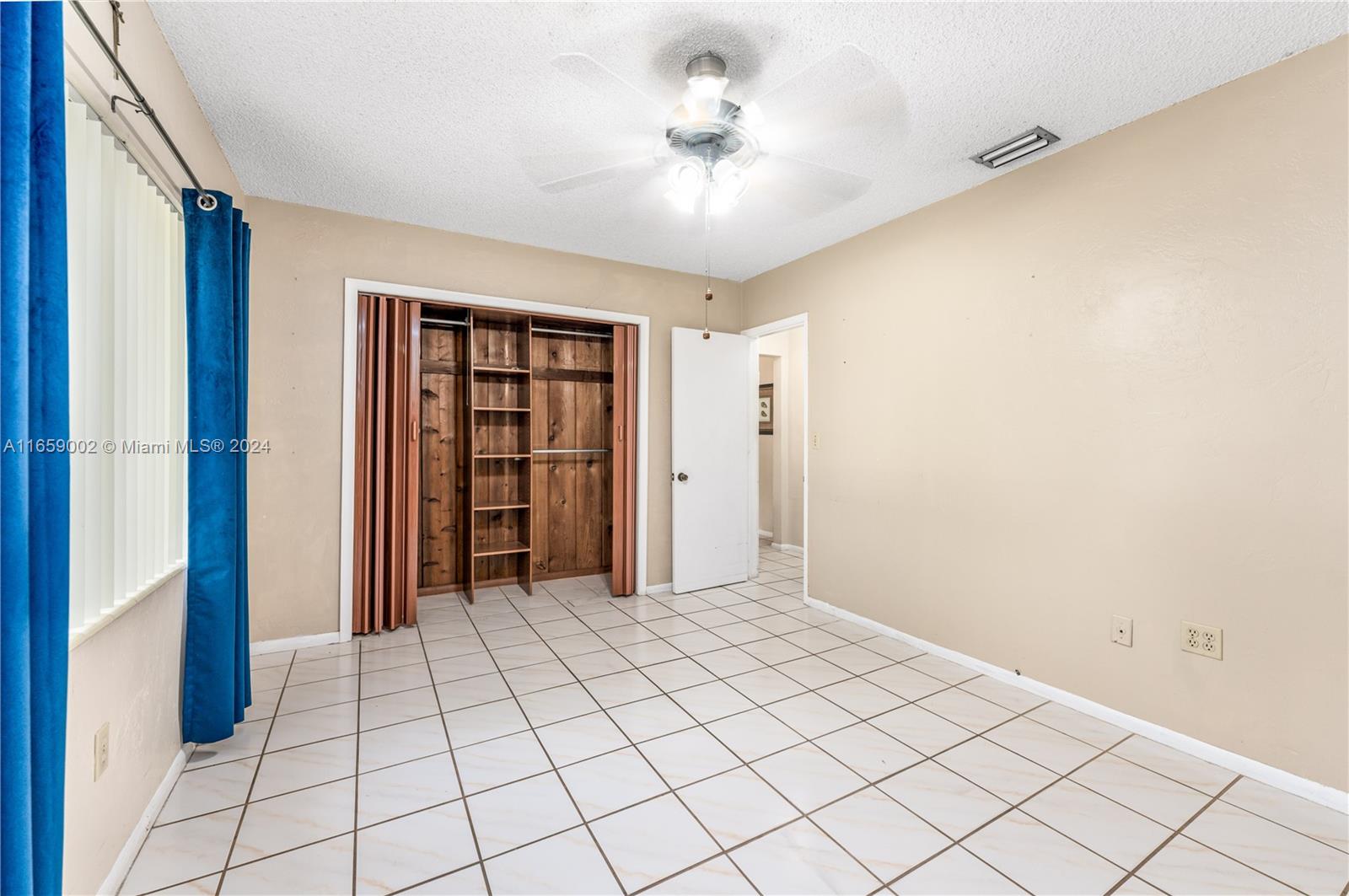 473 De Soto Dr