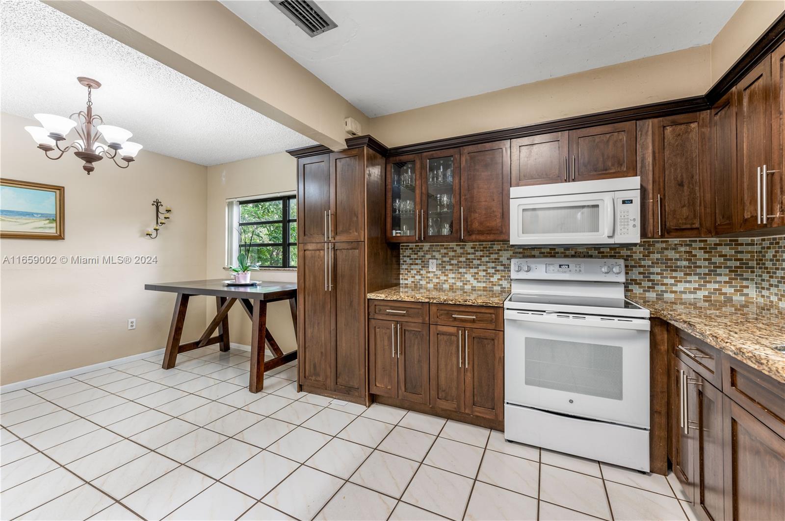 473 De Soto Dr