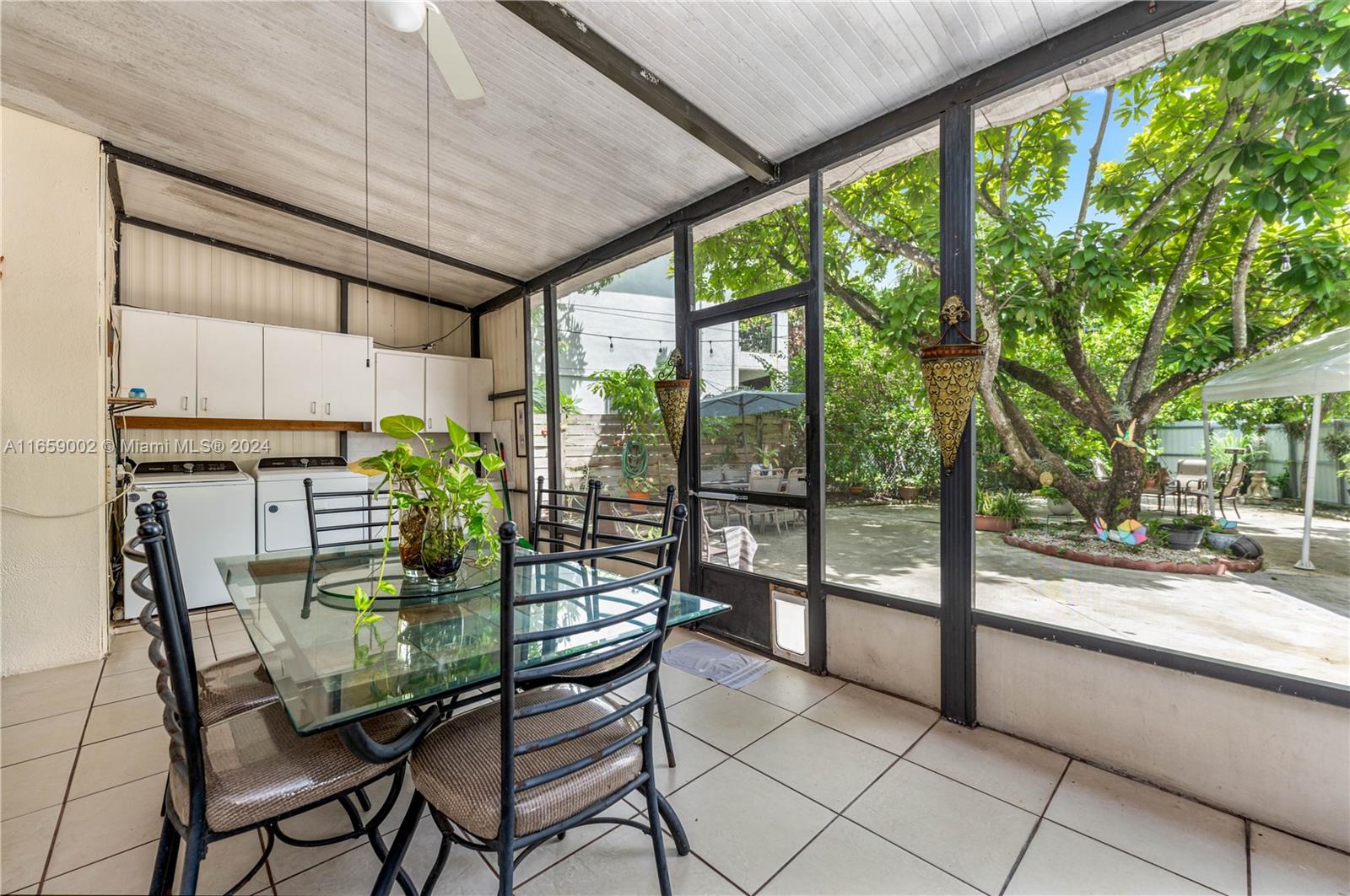 473 De Soto Dr