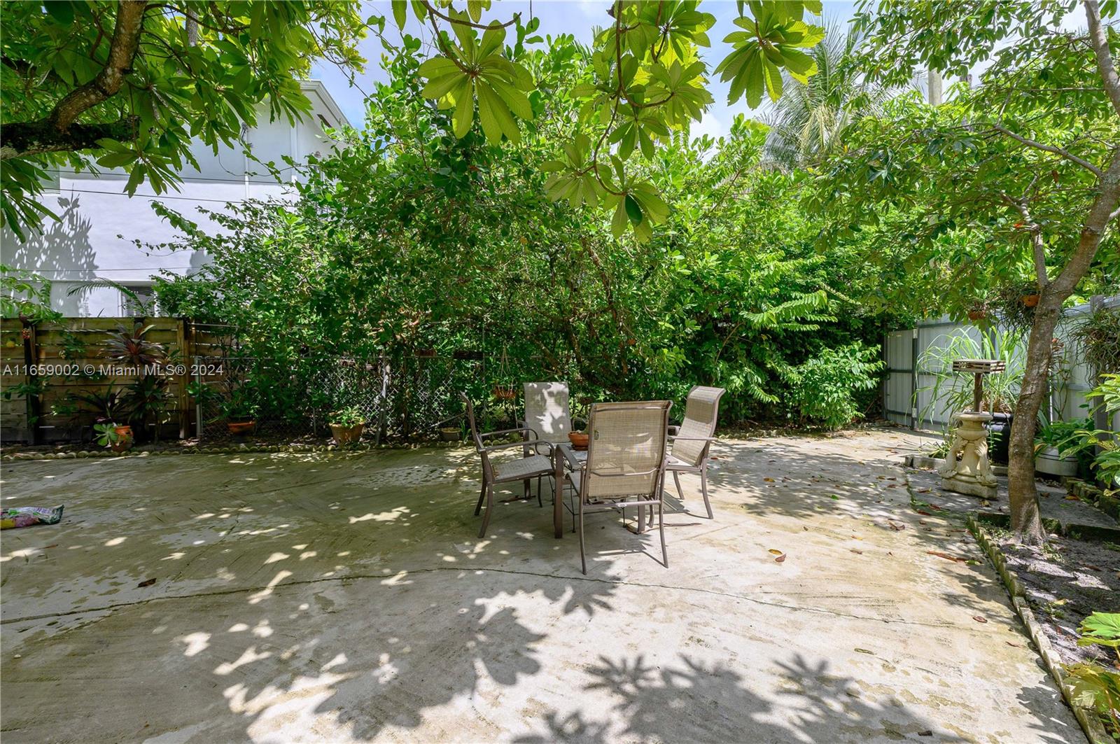 473 De Soto Dr