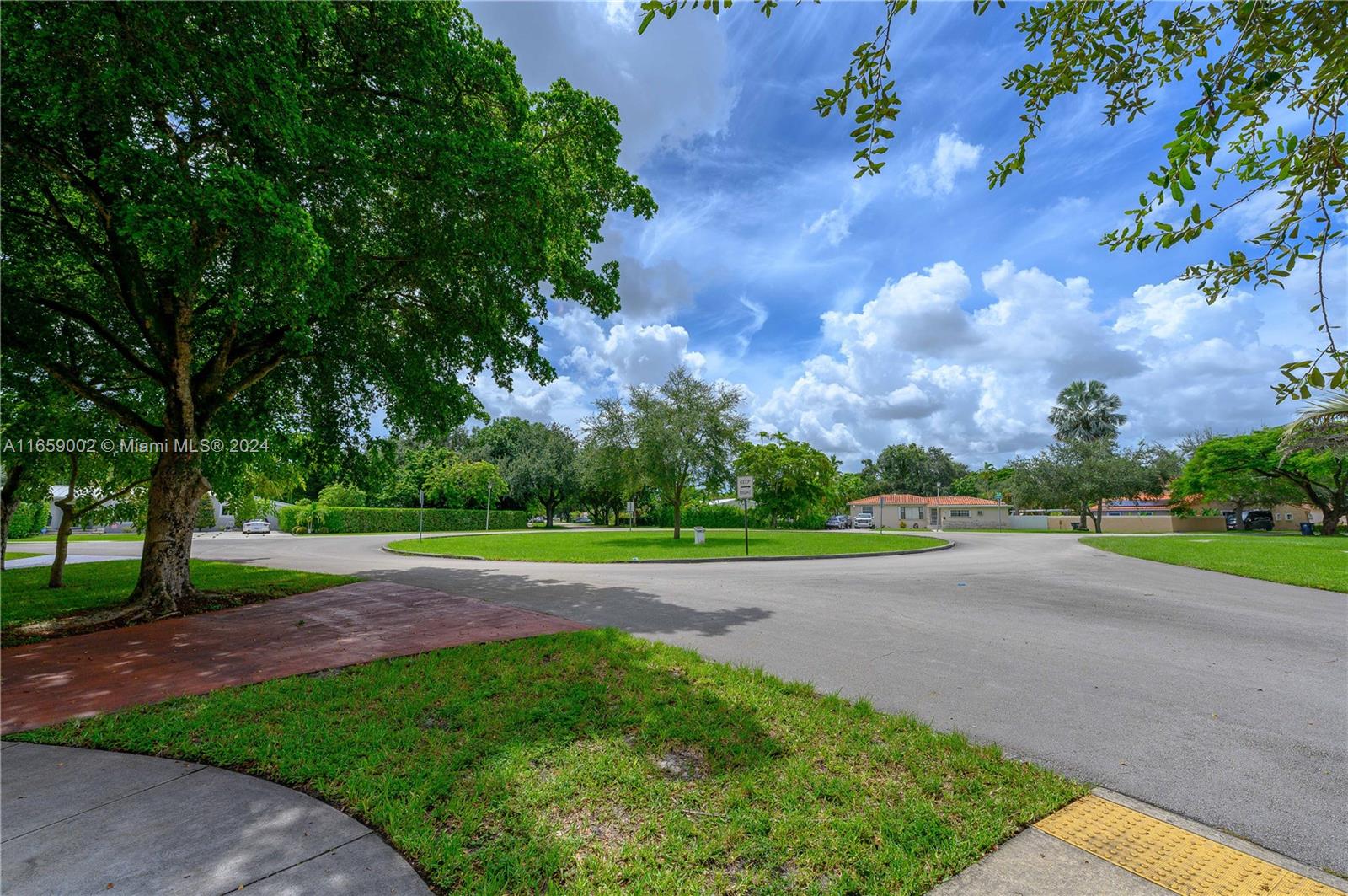 473 De Soto Dr