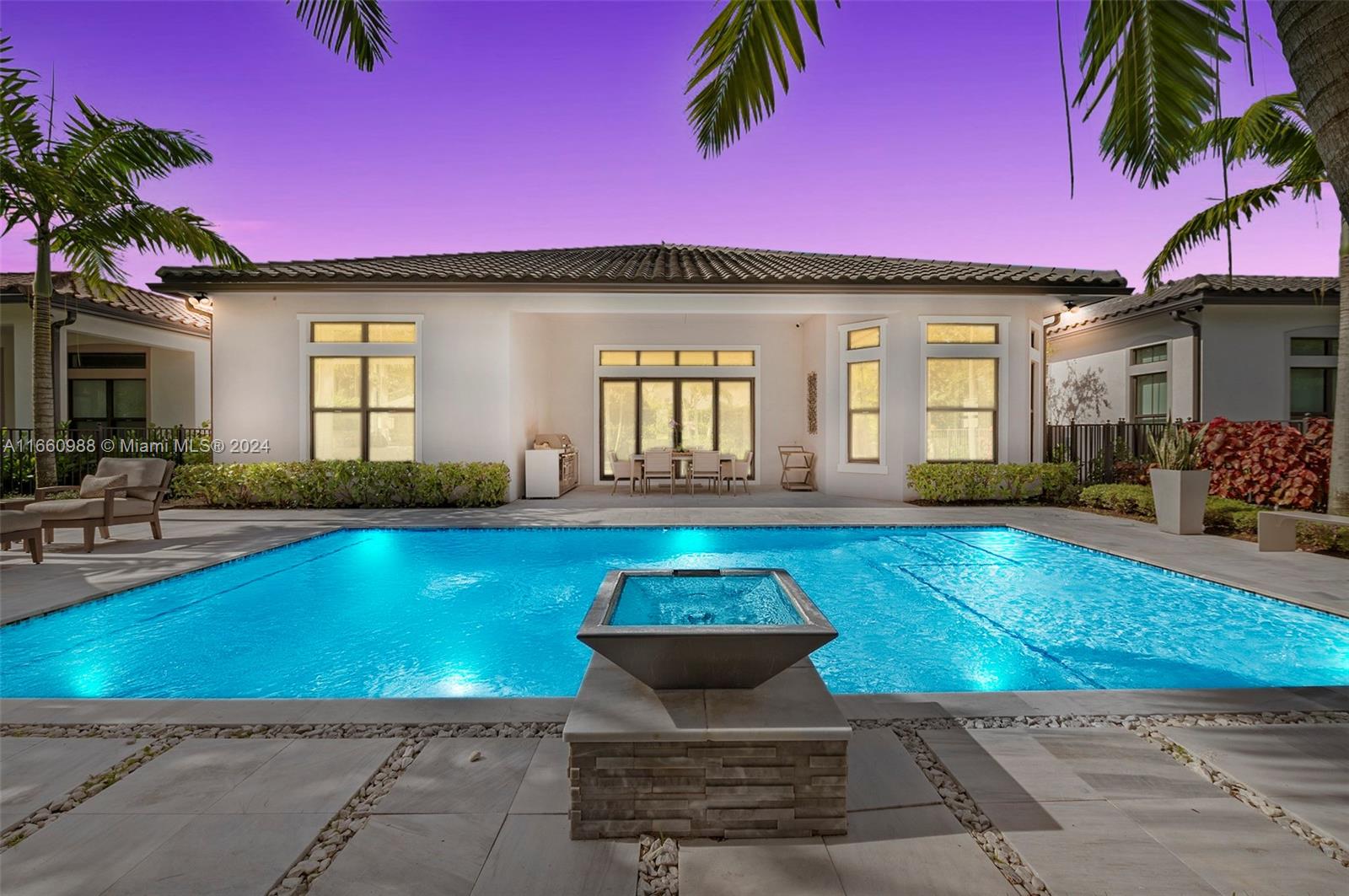 8180 Acadia Ct