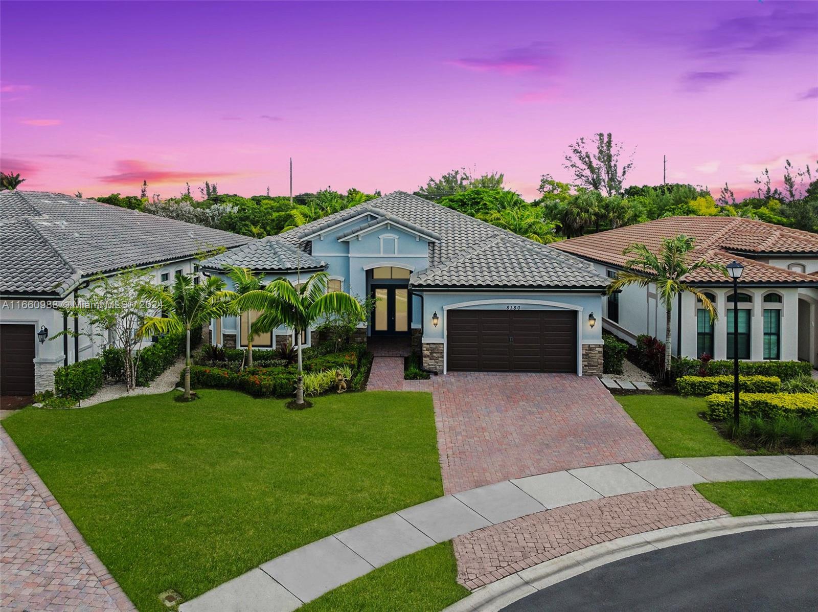 8180 Acadia Ct