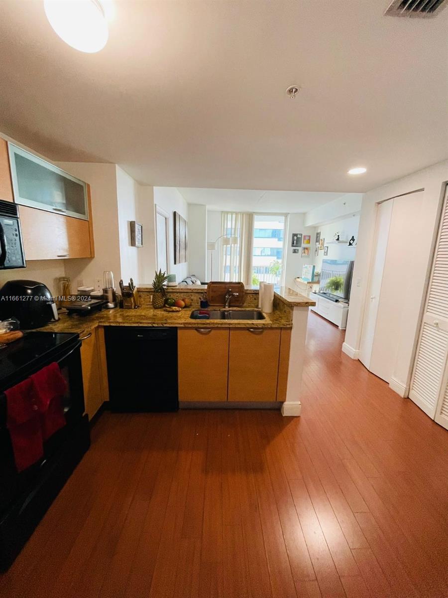 3180 SW 22nd Ter # 908