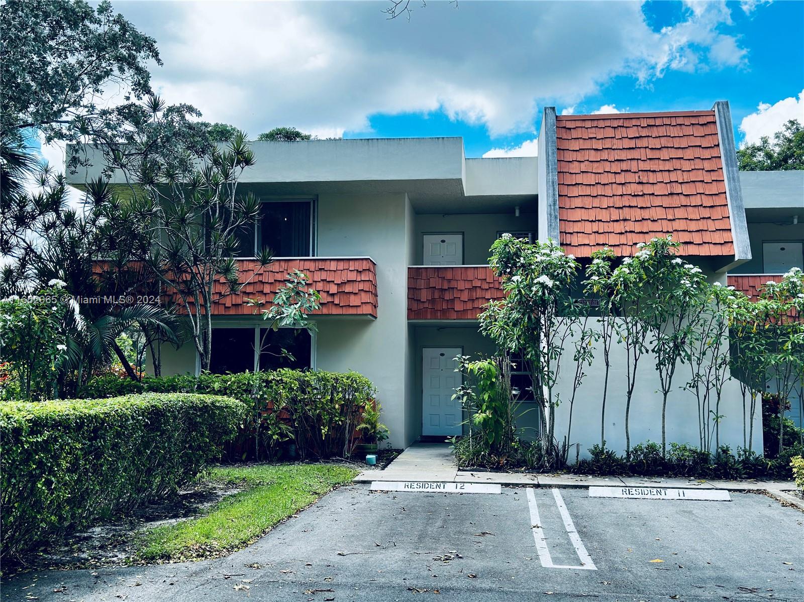907 Cypress Ter # 206