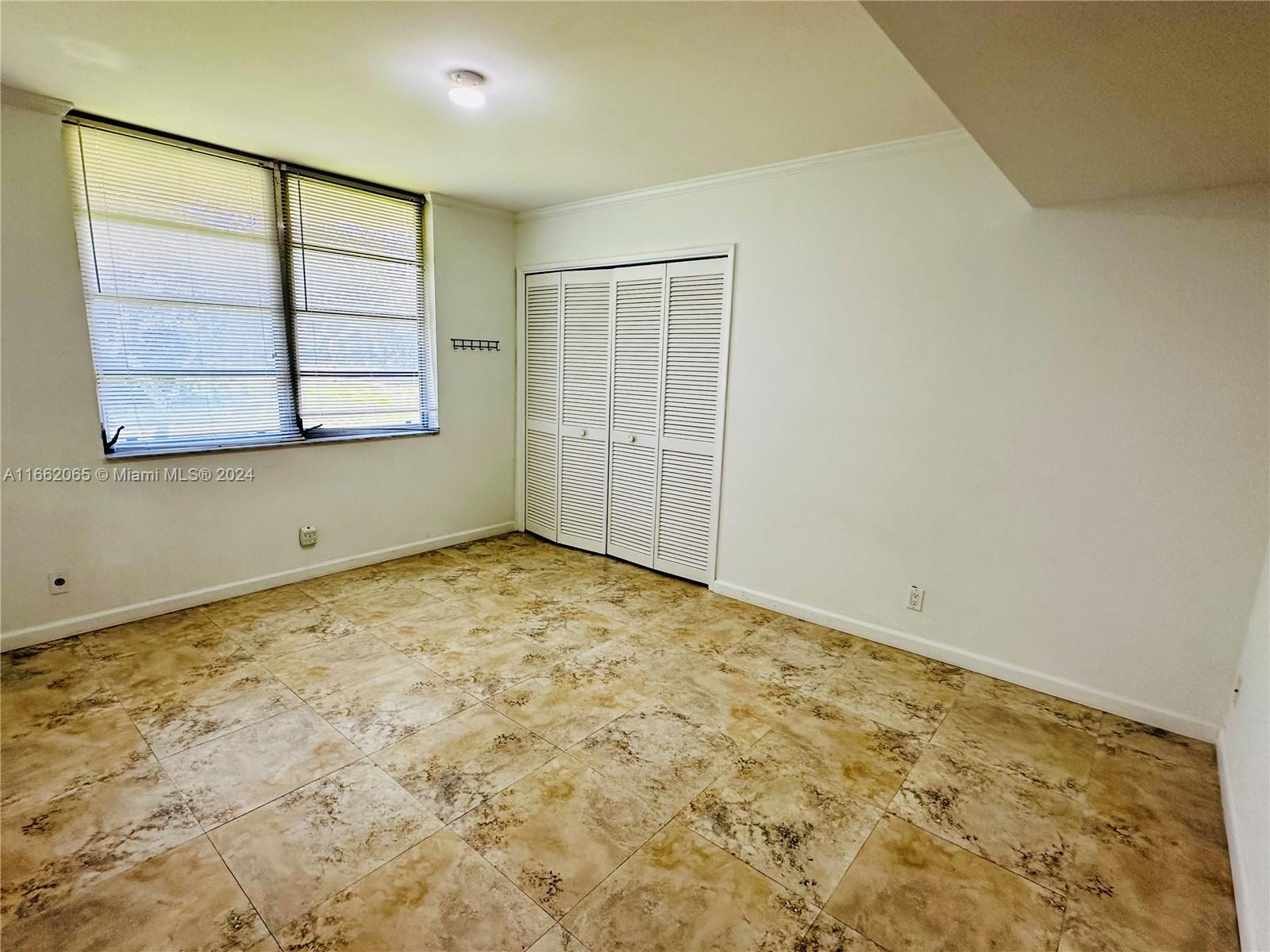 907 Cypress Ter # 206