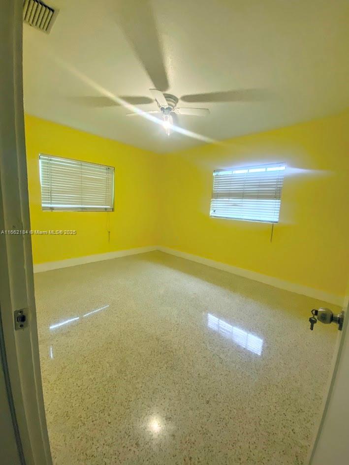 1351 NW 95th St # 1
