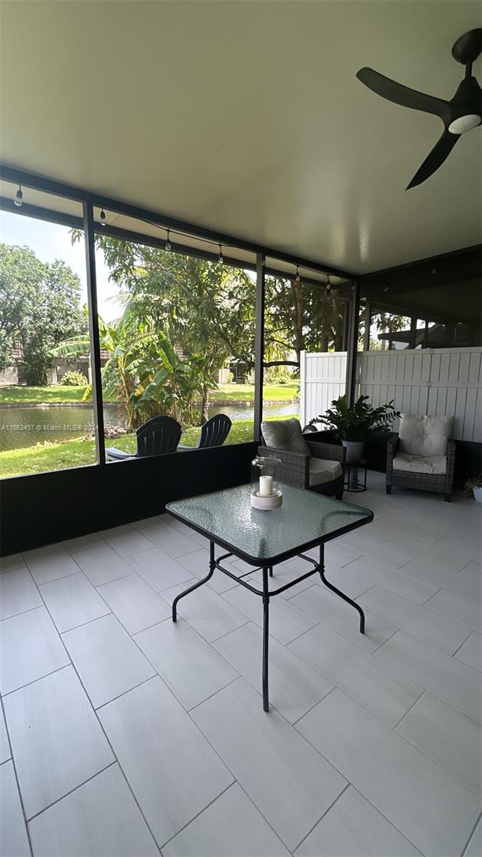 8985 Palm Tree Ln # 8985