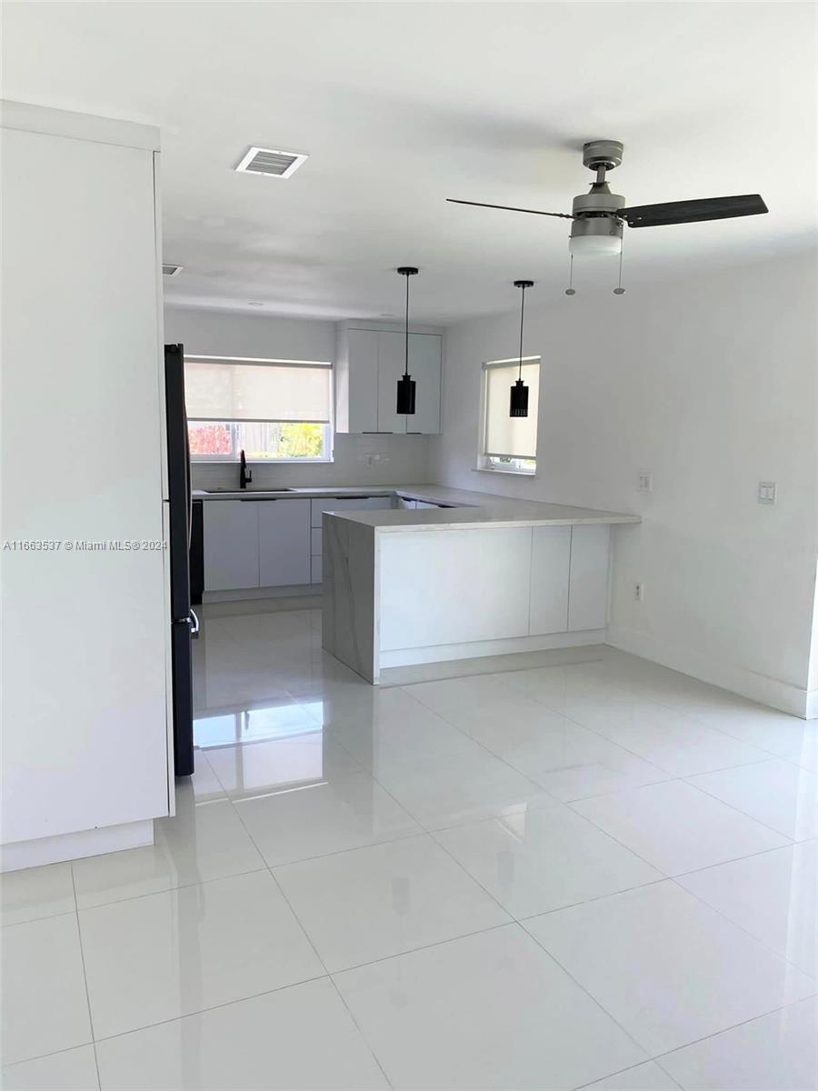 3990 NW 64th Ave