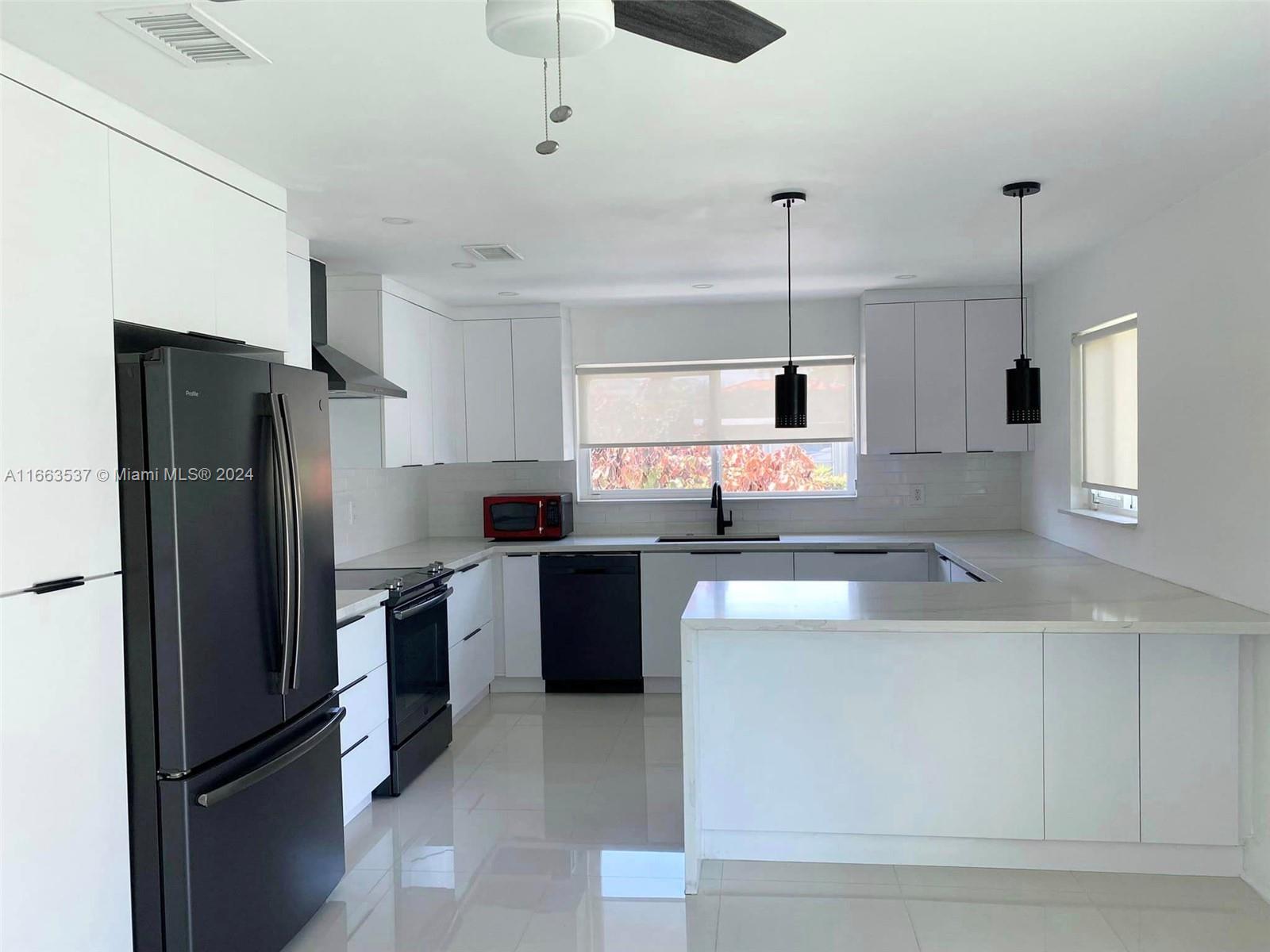 3990 NW 64th Ave