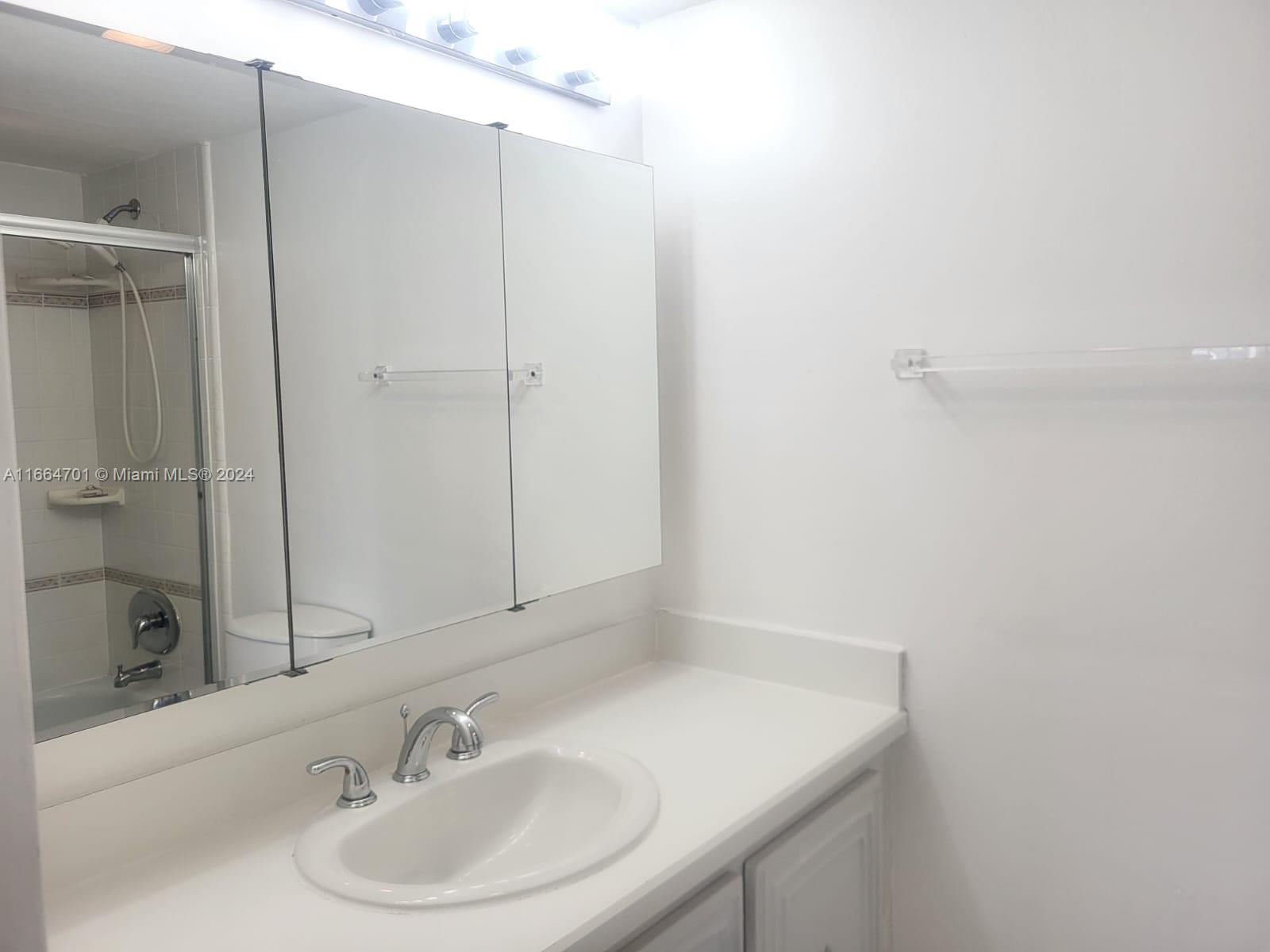 501 Three Islands Blvd # 204