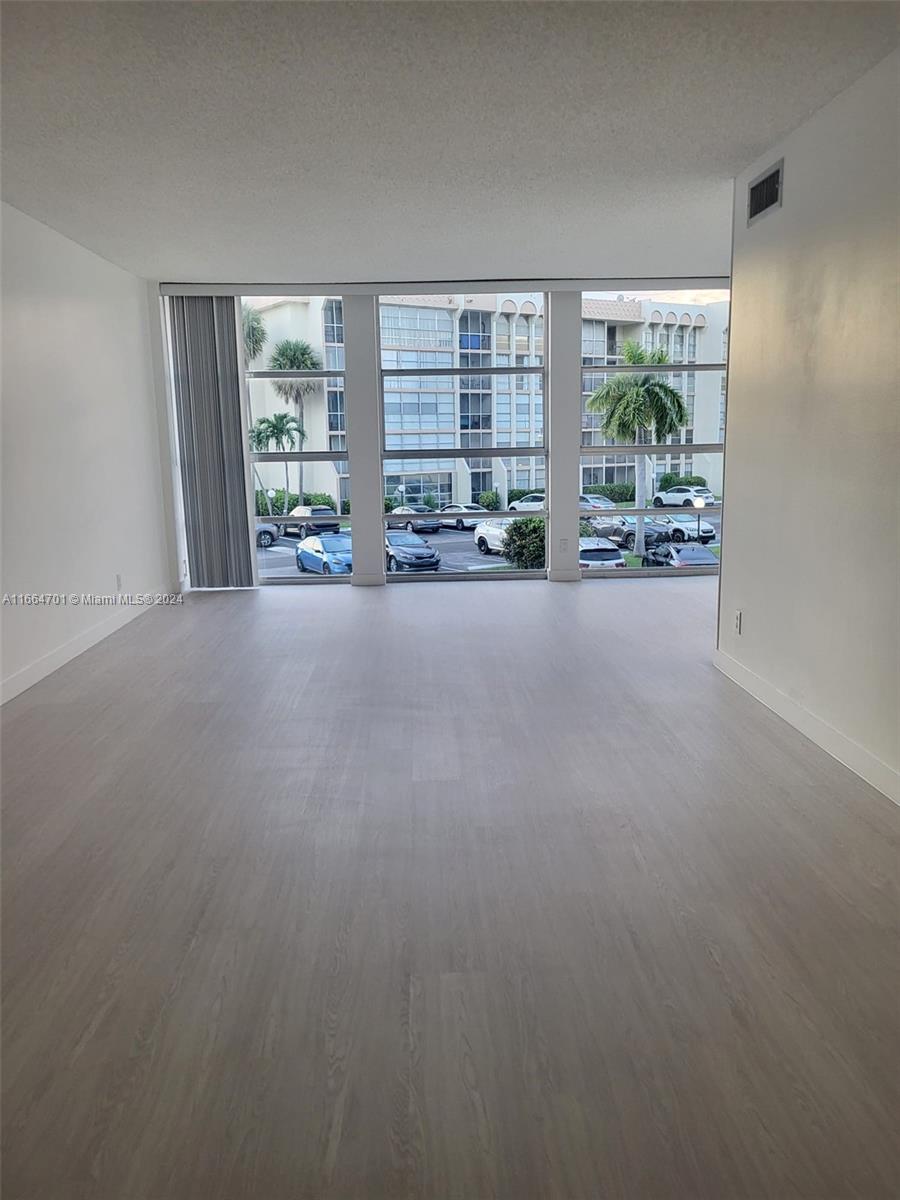 501 Three Islands Blvd # 204