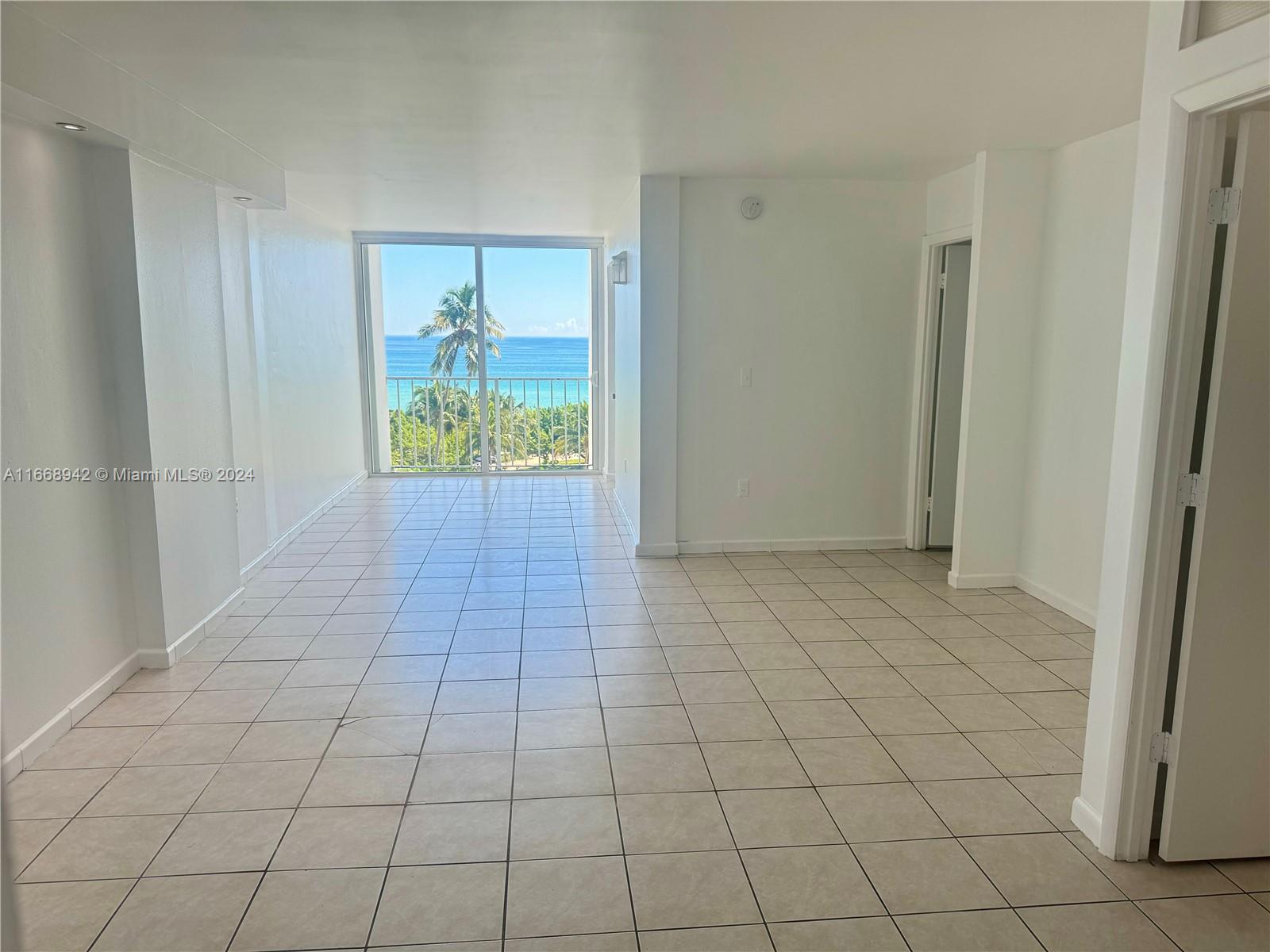 6450 Collins Ave # 606