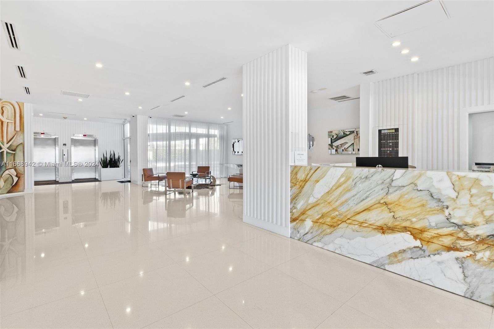 6450 Collins Ave # 606