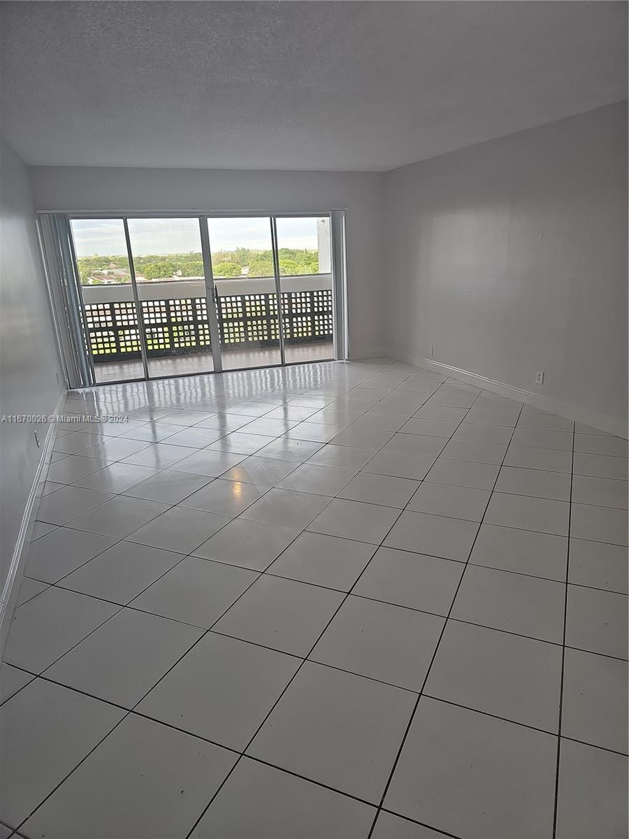 3301 SPANISH MOSS TE # 708