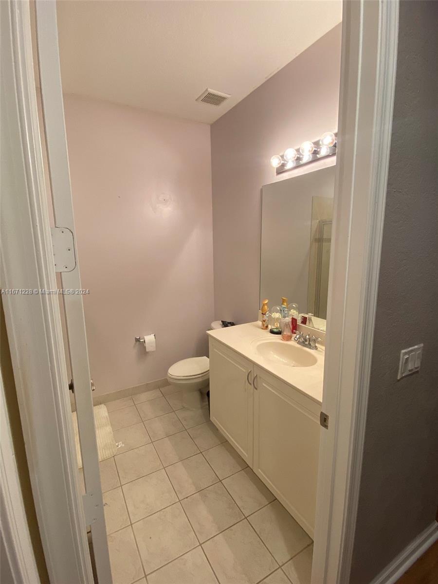 2616 SW 81st Ave # 1007