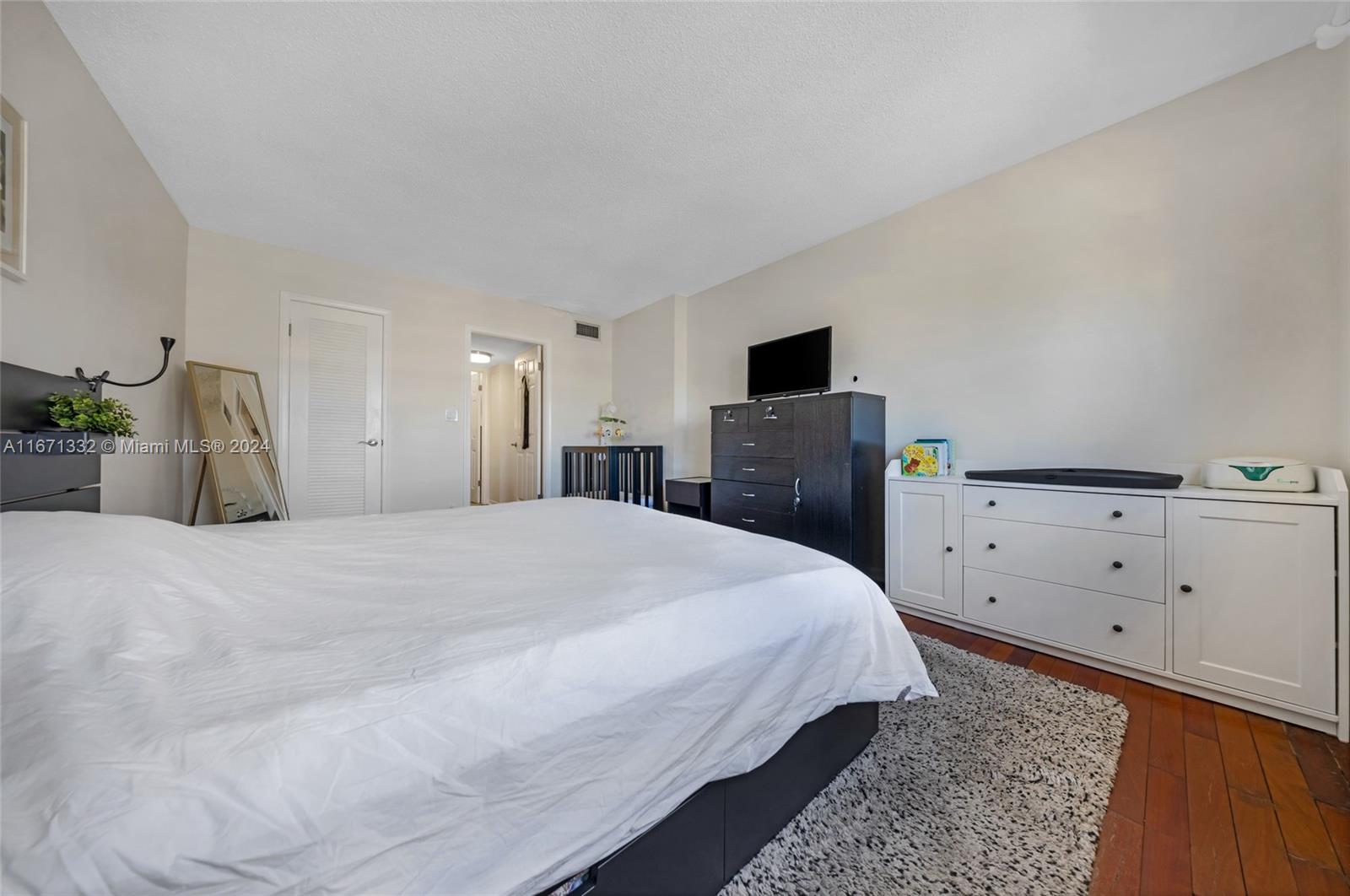 420 NE 12th Ave # 704