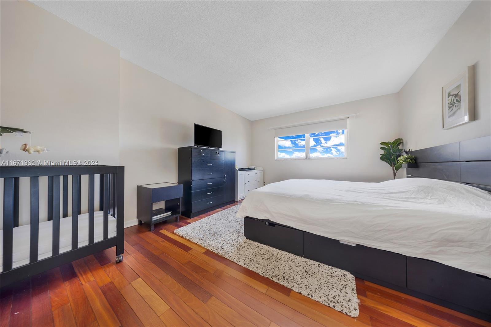 420 NE 12th Ave # 704