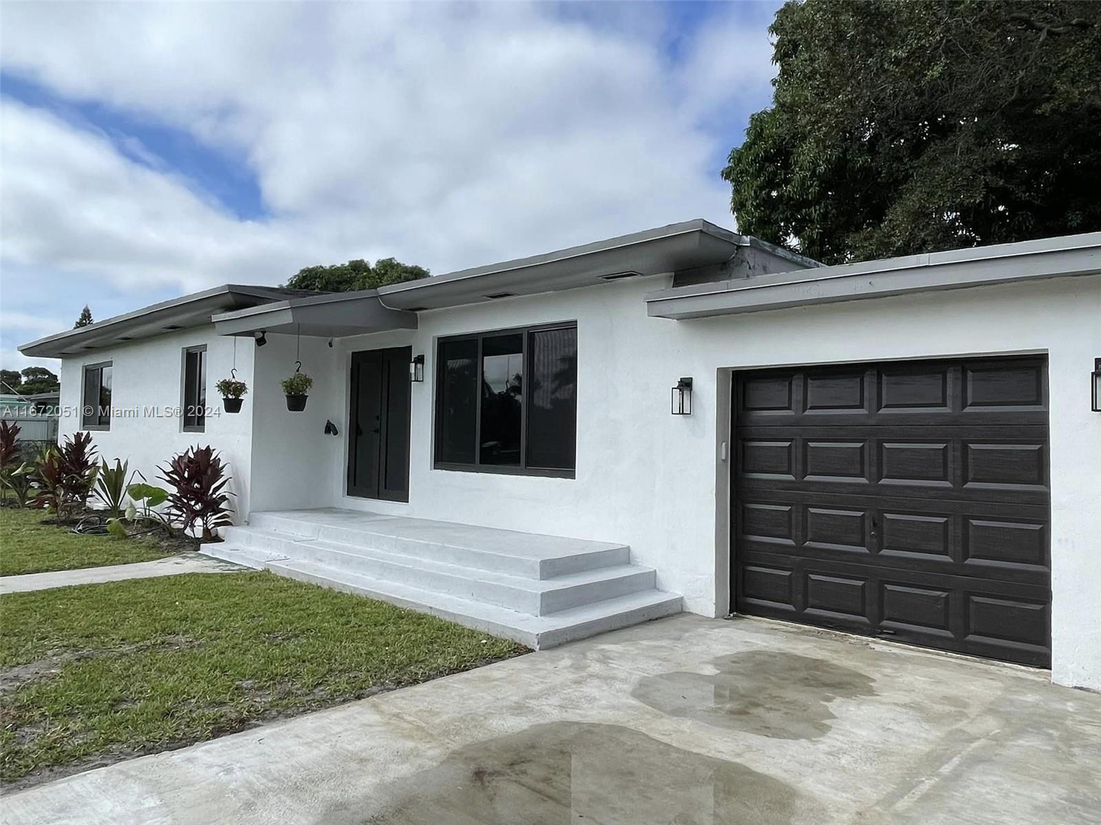 10900 NW 22nd Ave Rd