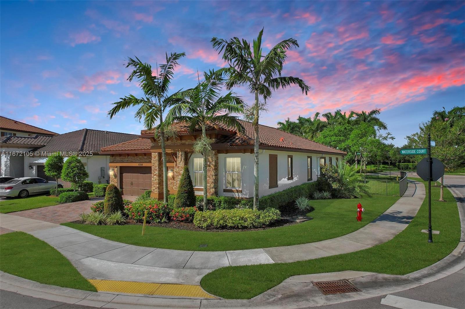 10398 Waterside Ct