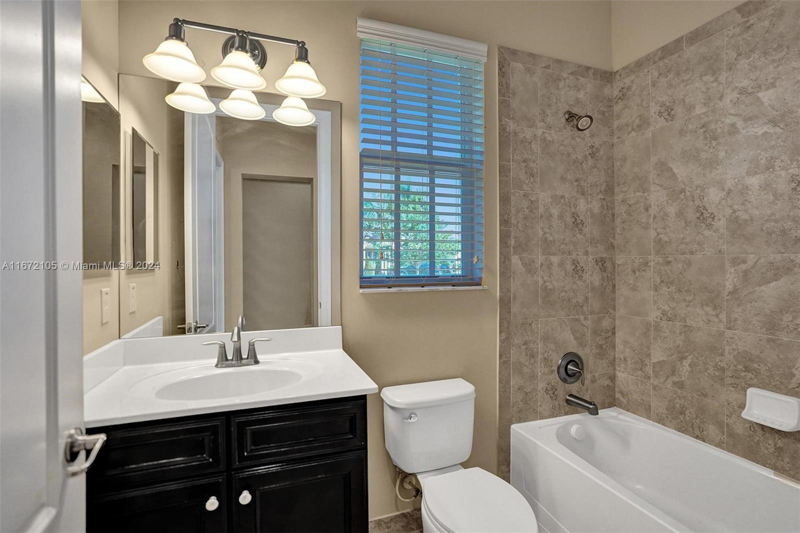 10398 Waterside Ct