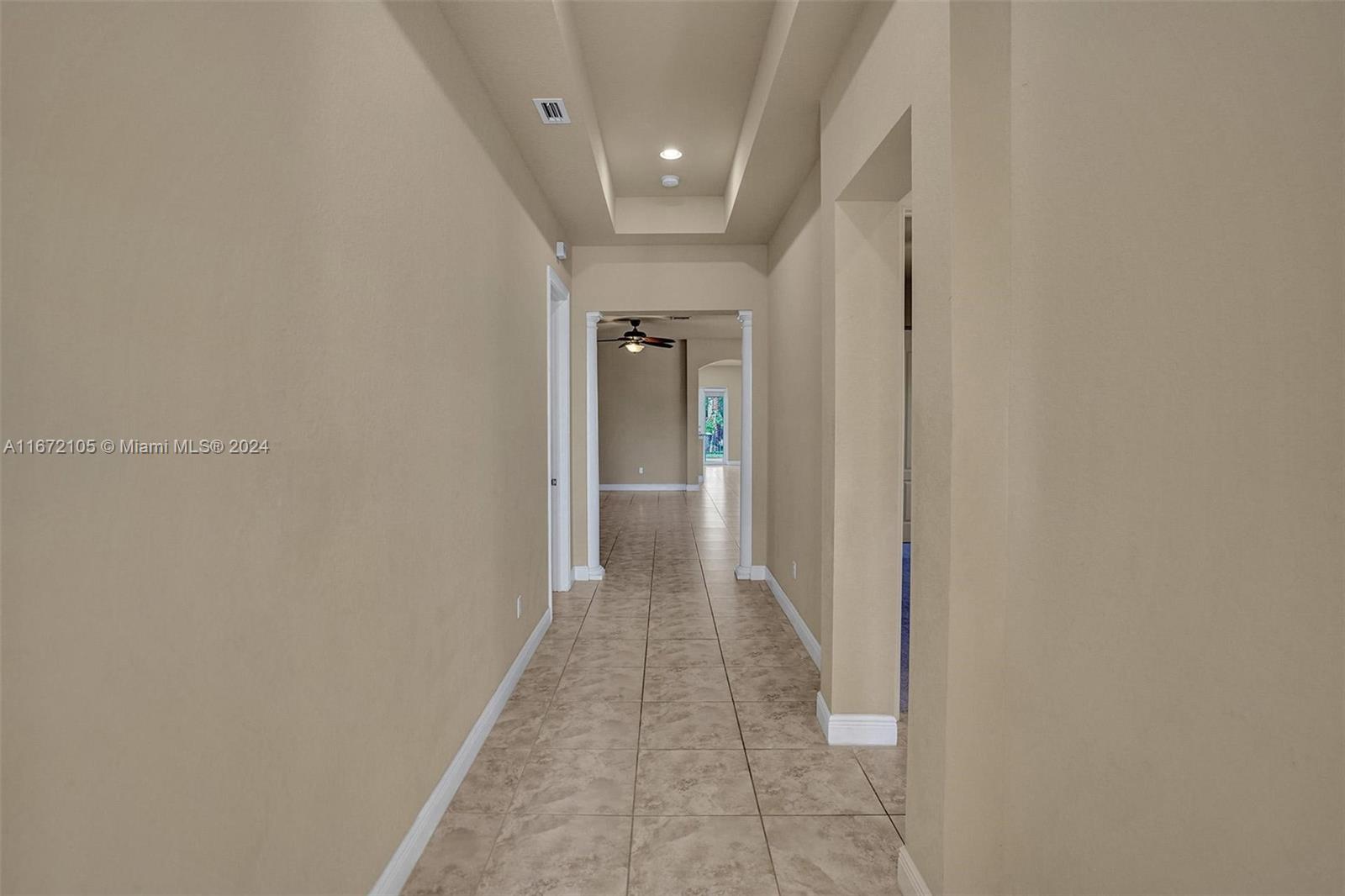 10398 Waterside Ct