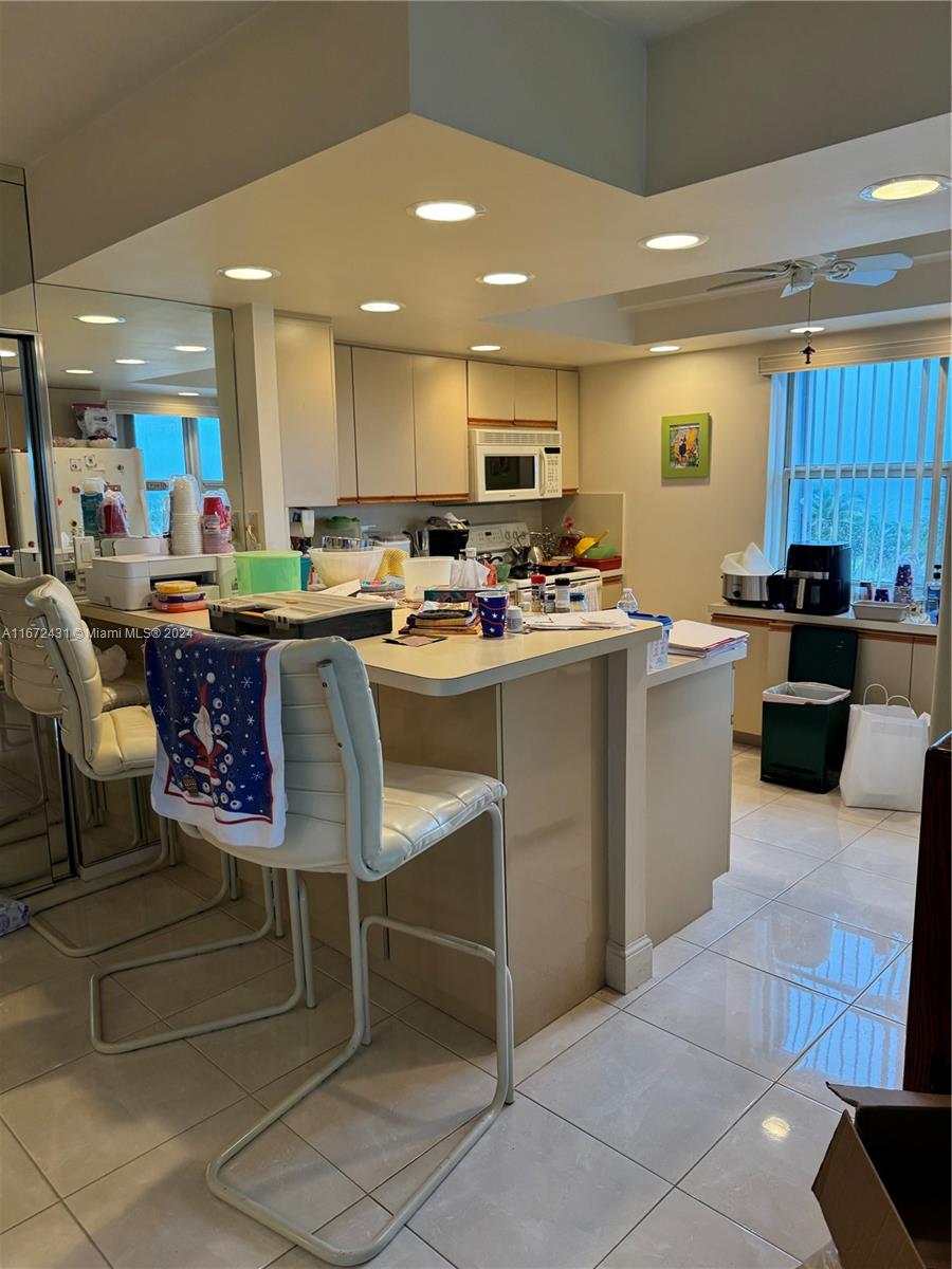 405 N Ocean Blvd # 402