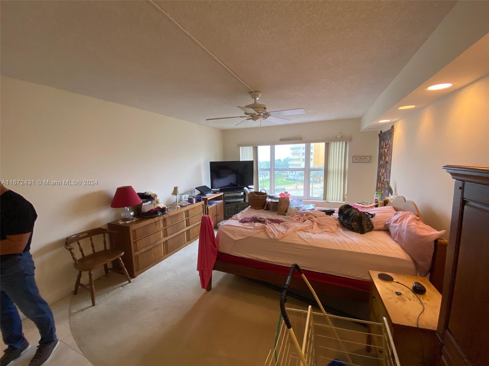 405 N Ocean Blvd # 402