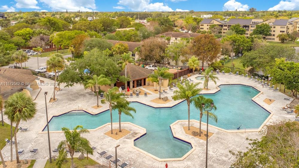 6604 SW 114th Pl # F72