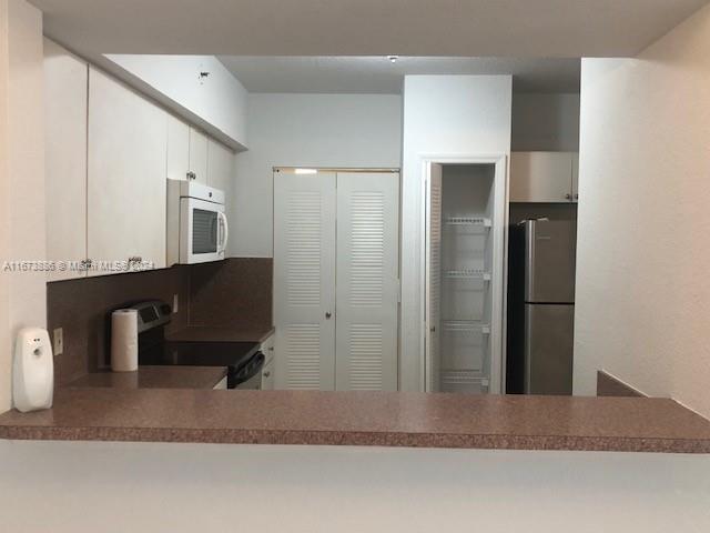 9300 Fontainebleau Blvd # E109