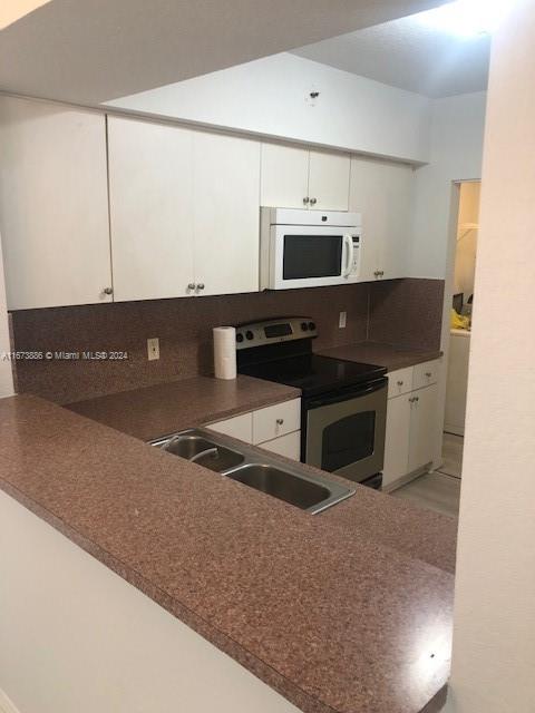 9300 Fontainebleau Blvd # E109