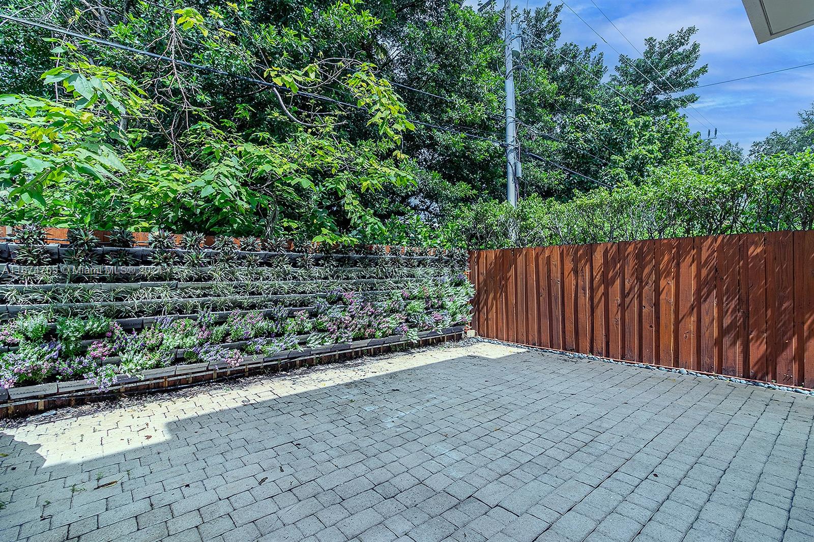 3447 Percival Ave