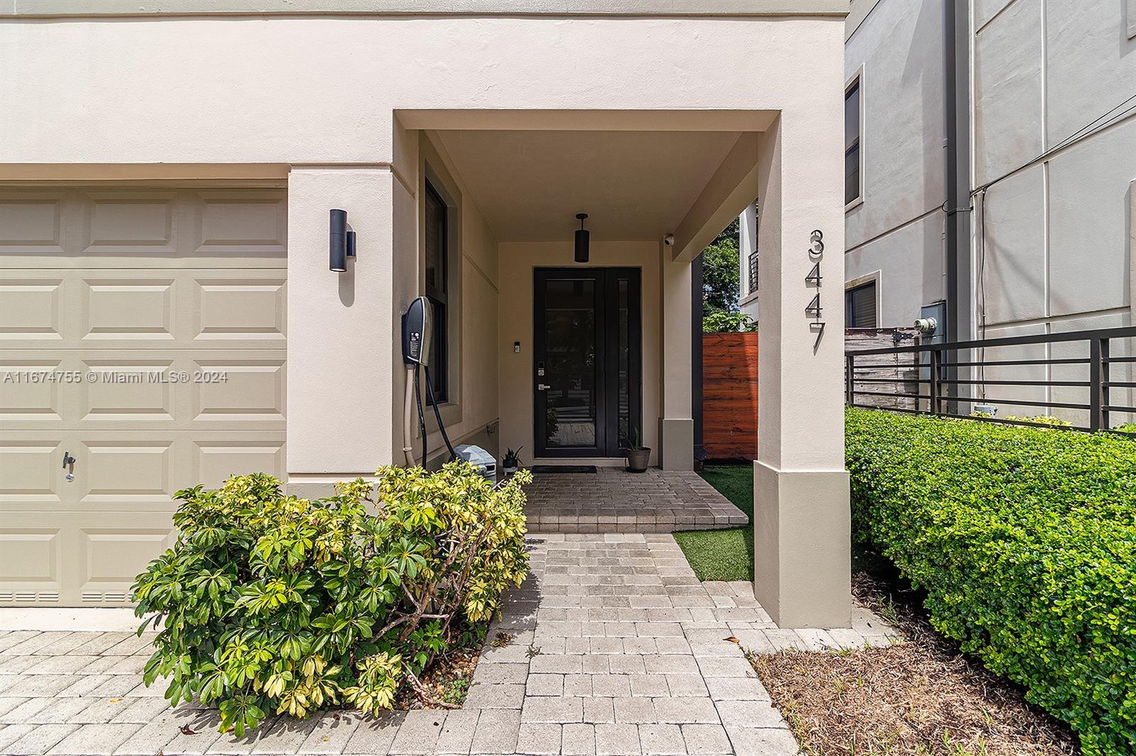 3447 Percival Ave