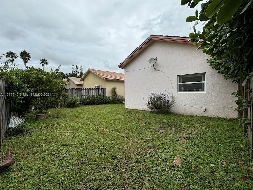 3198 NW 99th Pl