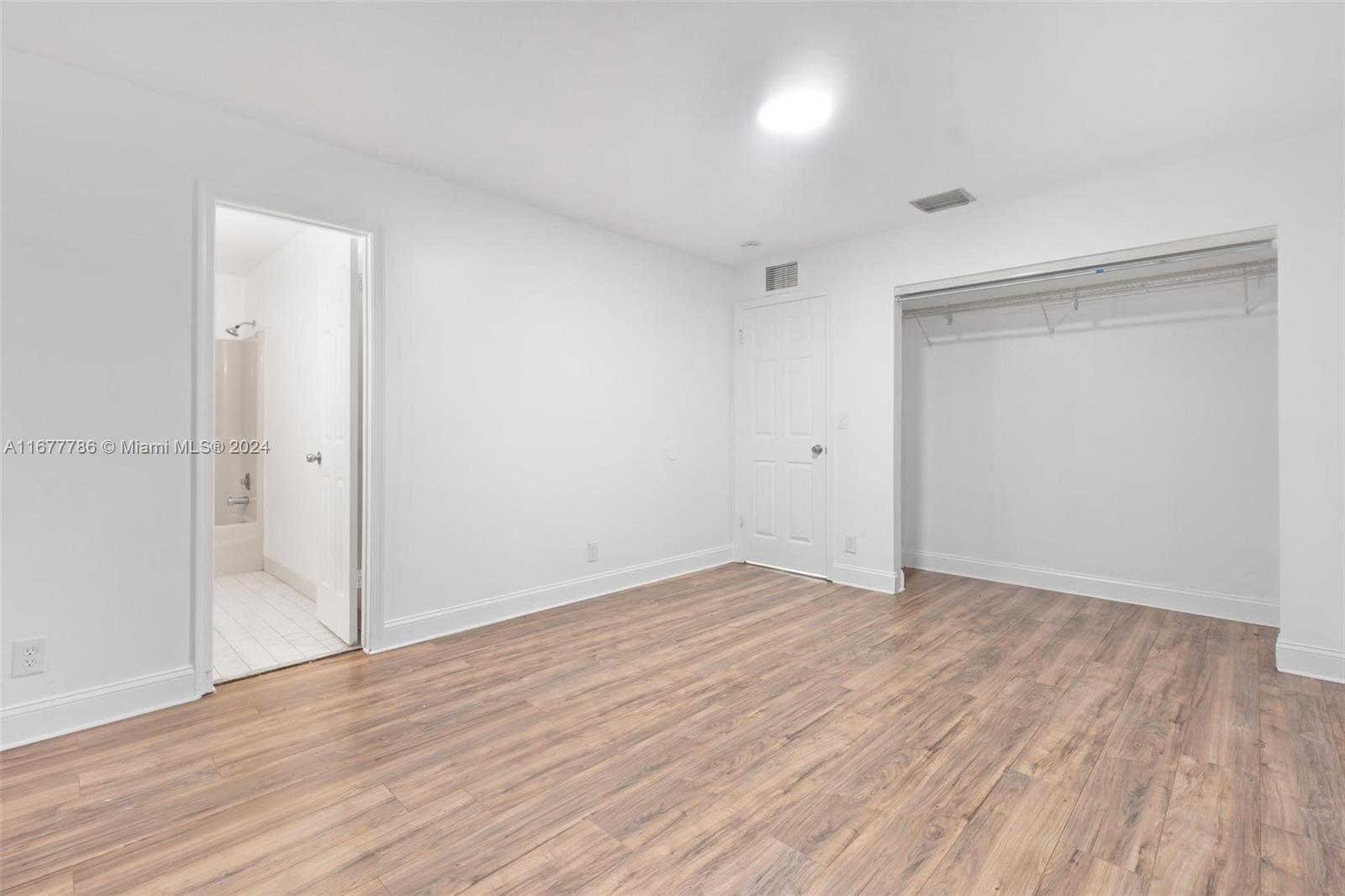 1252 SW 75th Ave