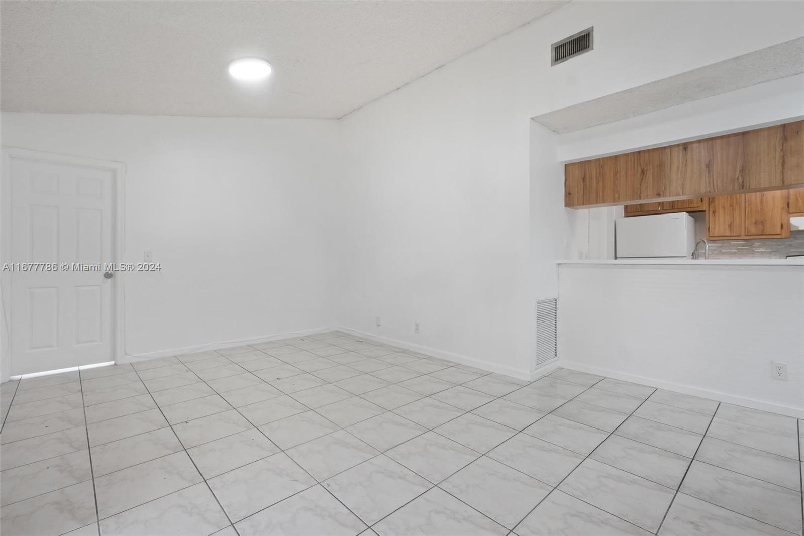 1252 SW 75th Ave
