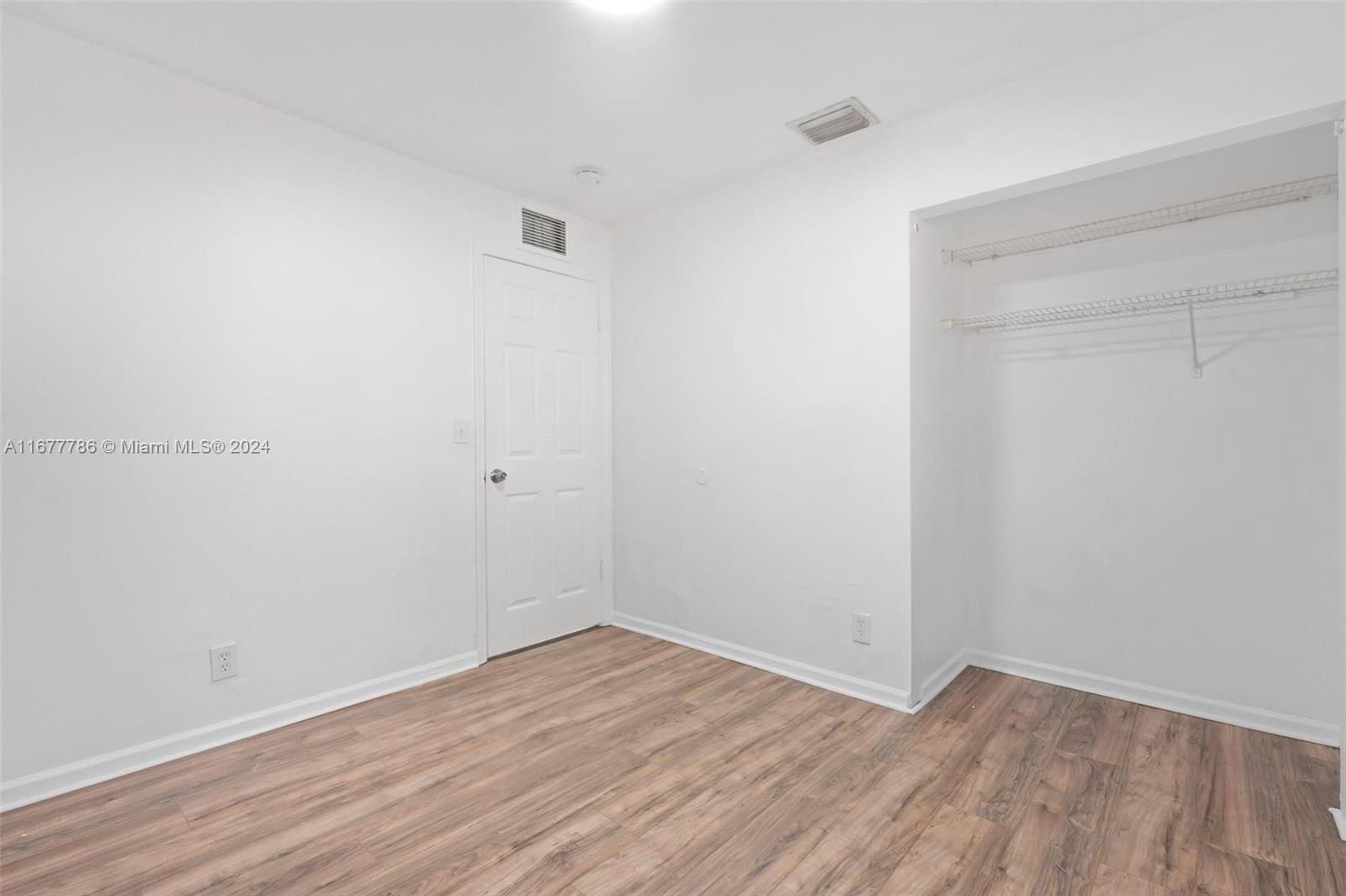 1252 SW 75th Ave