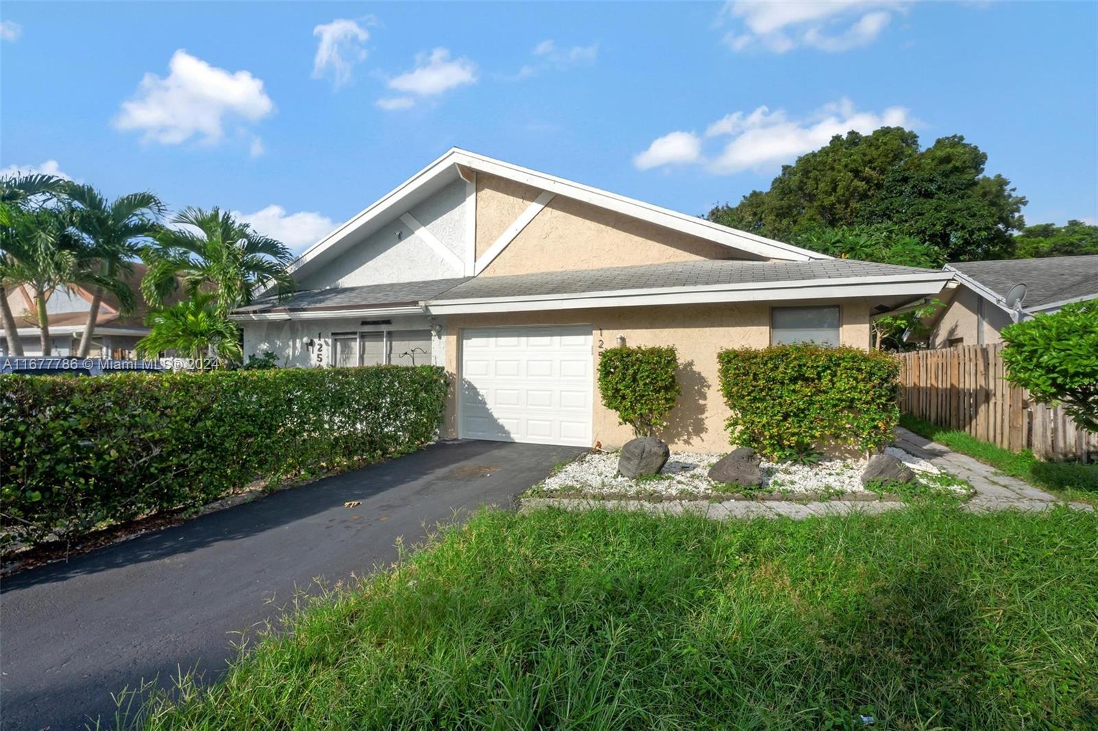 1252 SW 75th Ave