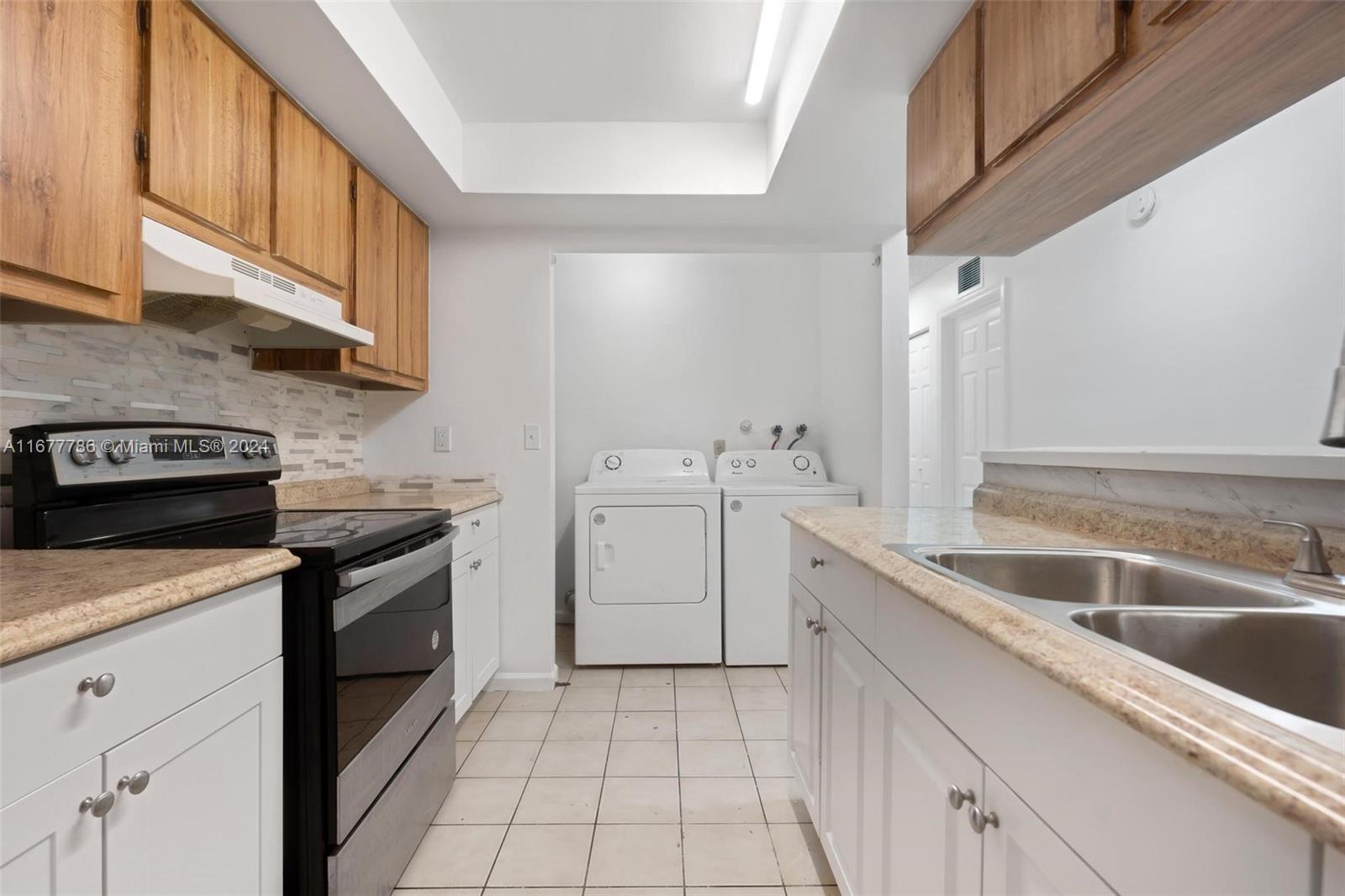 1252 SW 75th Ave