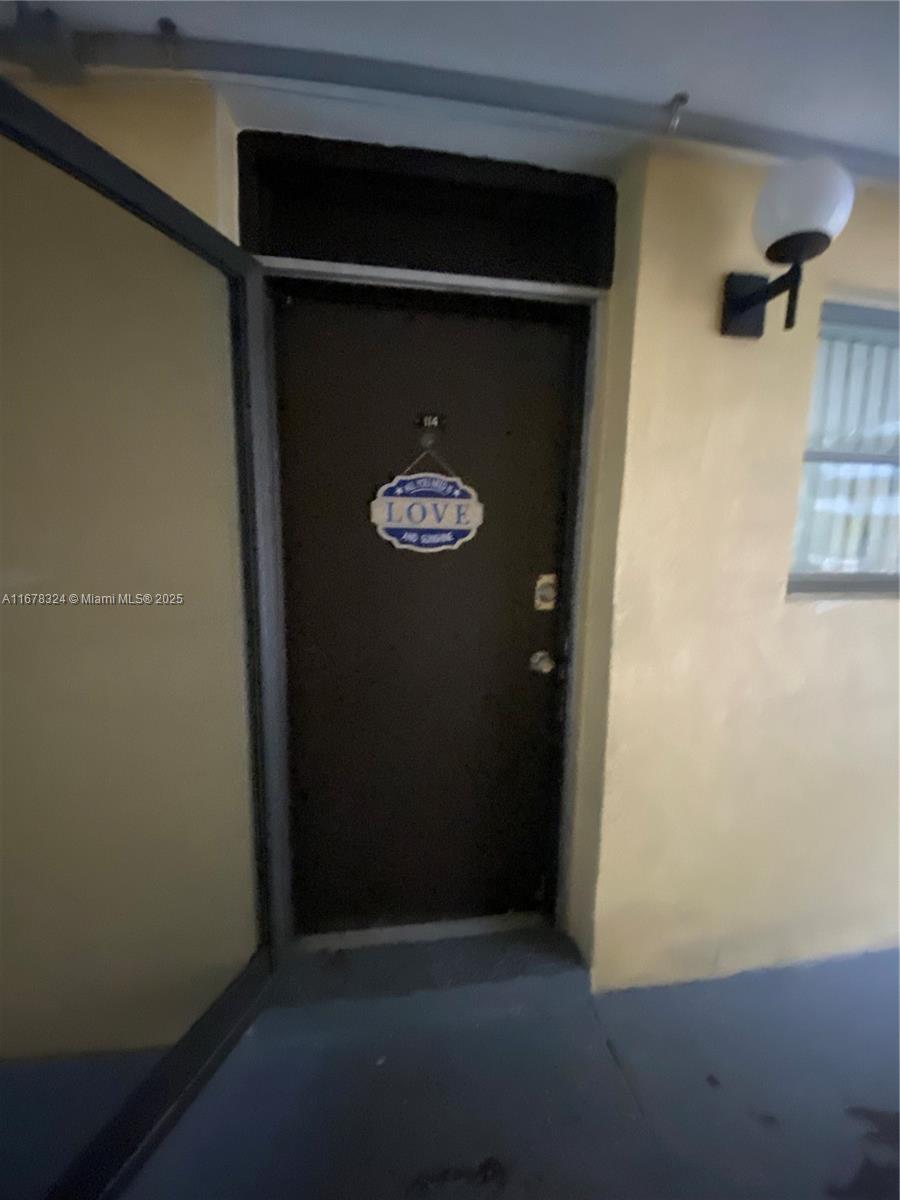 15600 NW 7th Ave # 114