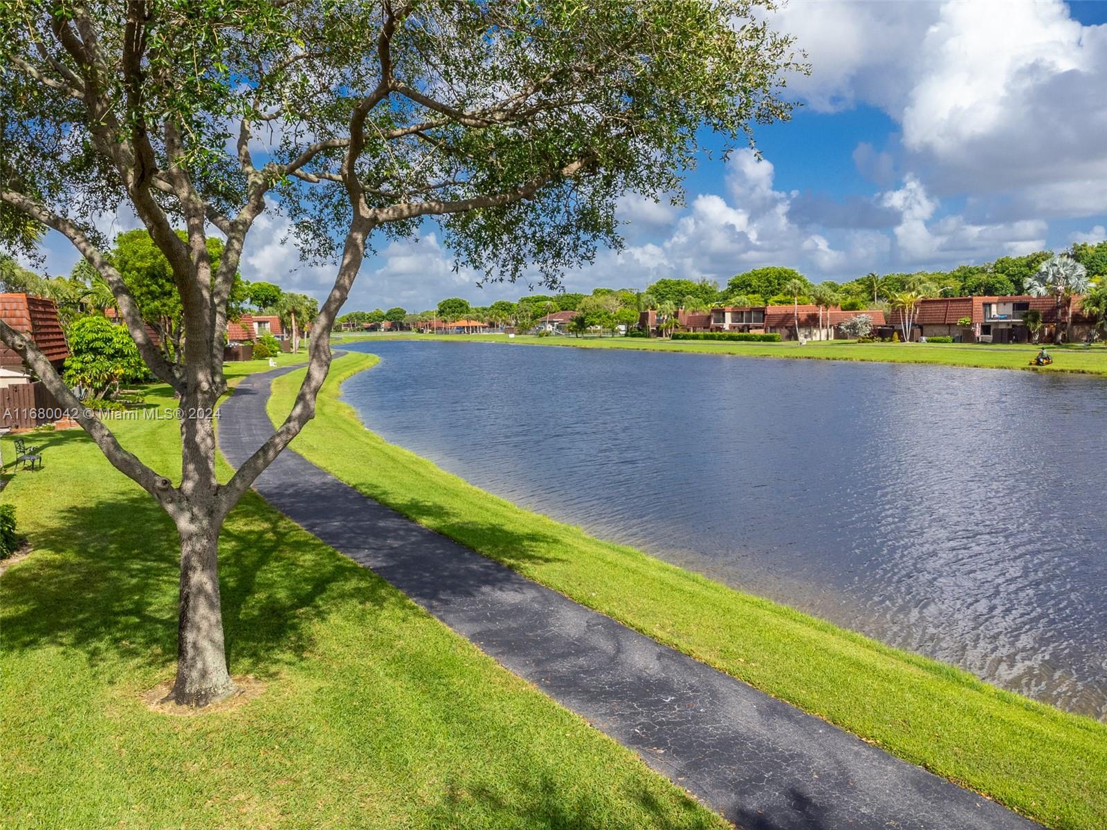 8459 Boca Rio Dr