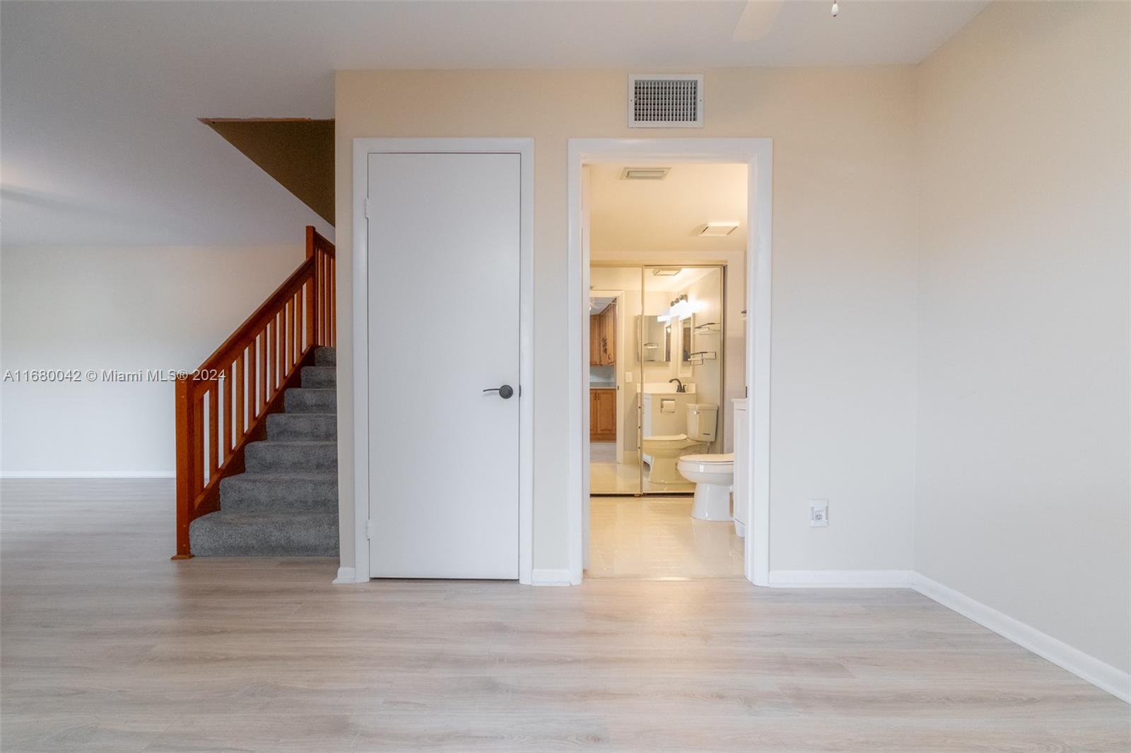 8459 Boca Rio Dr