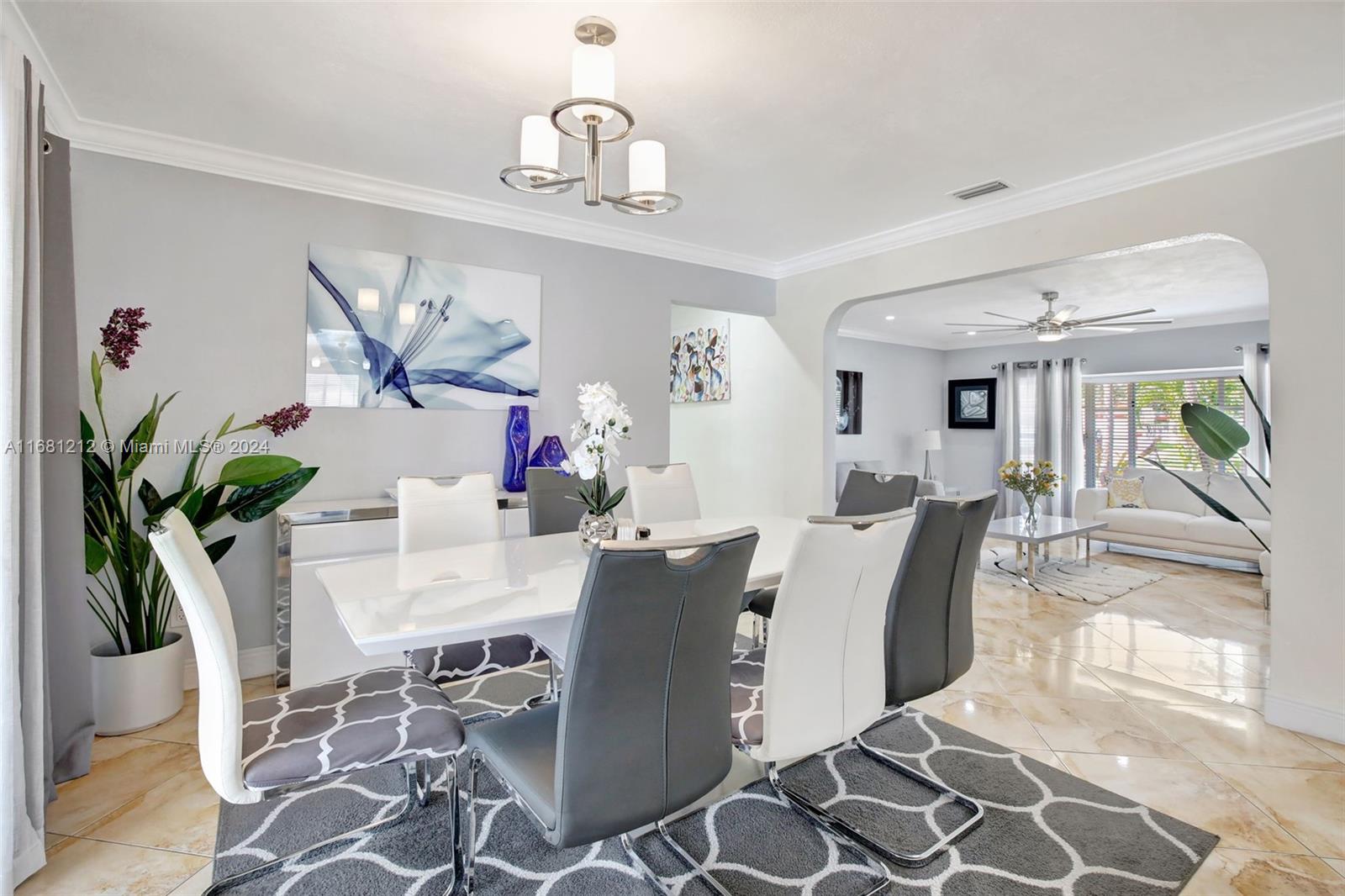 301 NW 93rd Ave