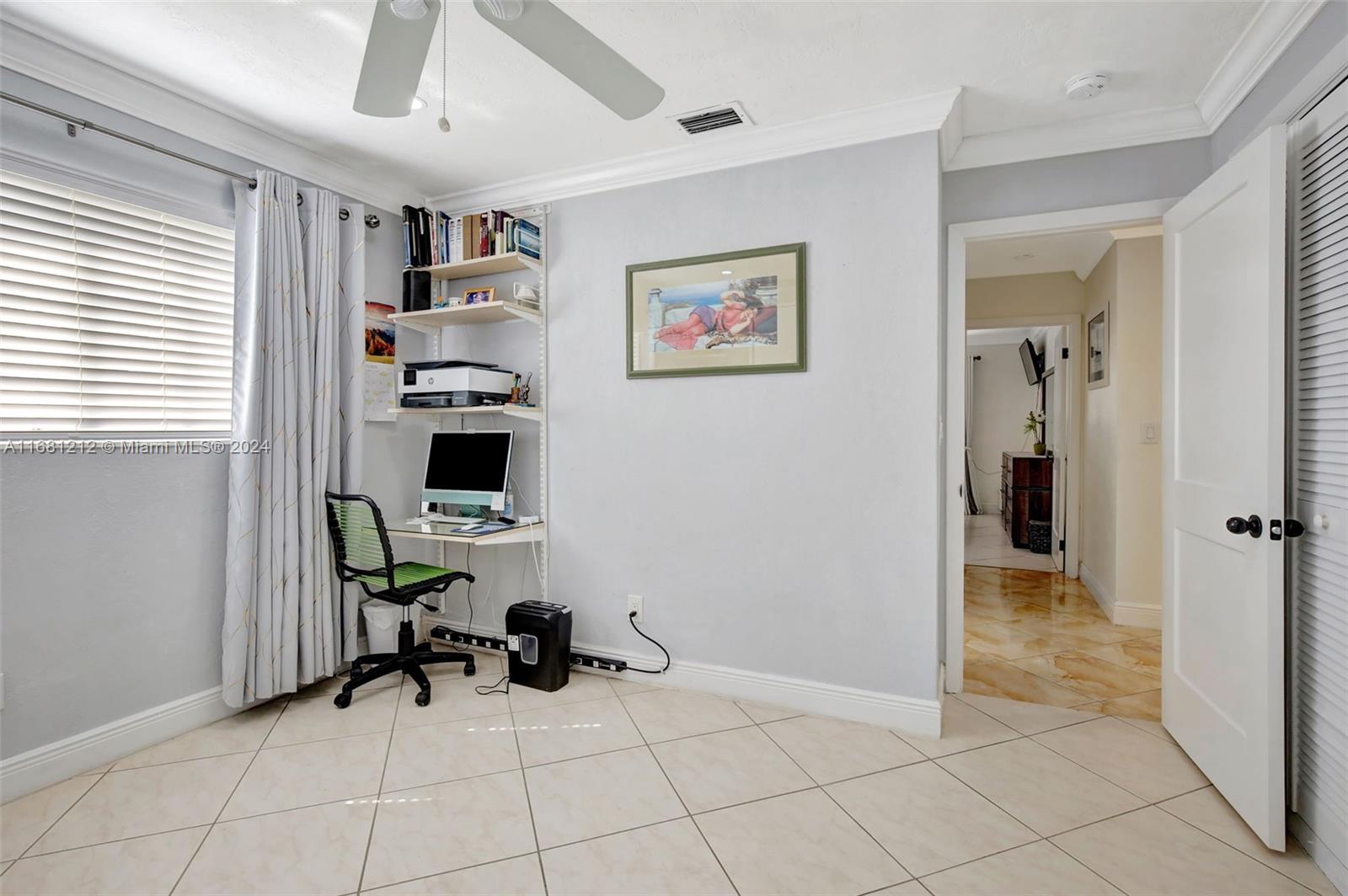 301 NW 93rd Ave