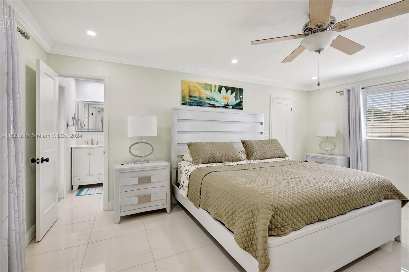 301 NW 93rd Ave