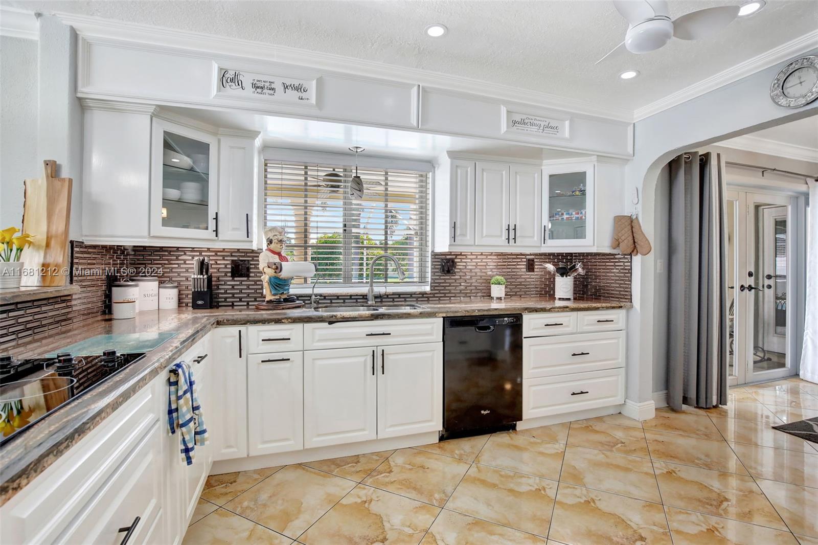 301 NW 93rd Ave