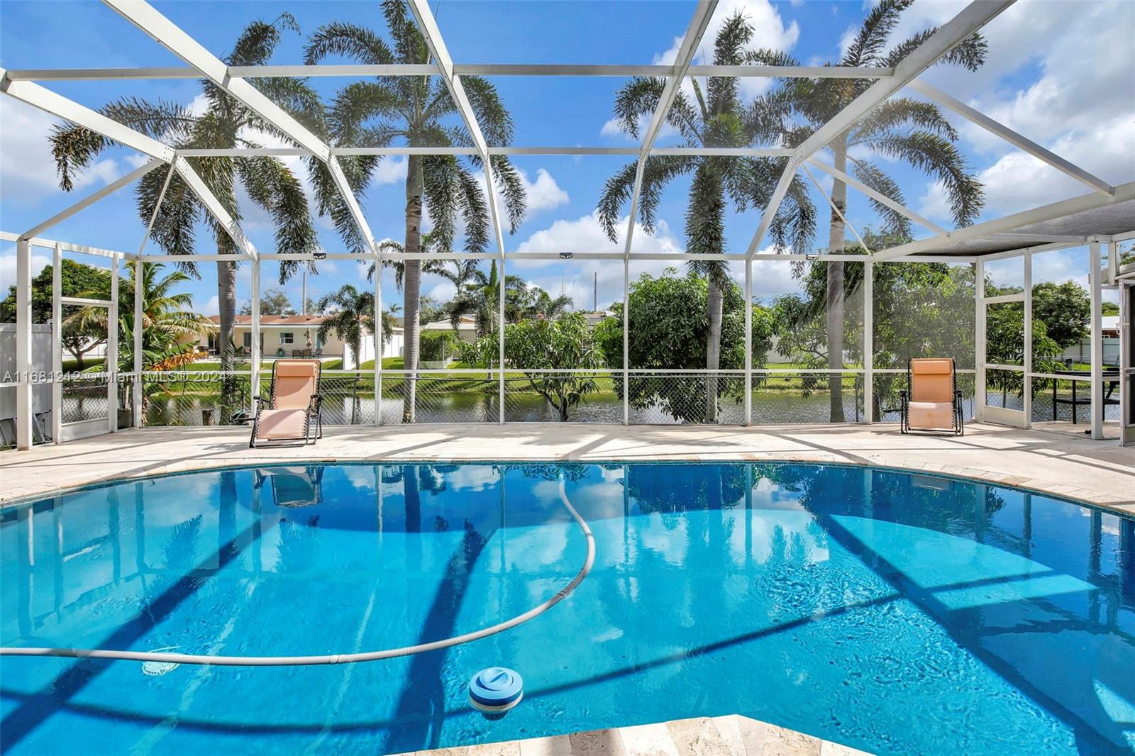 301 NW 93rd Ave