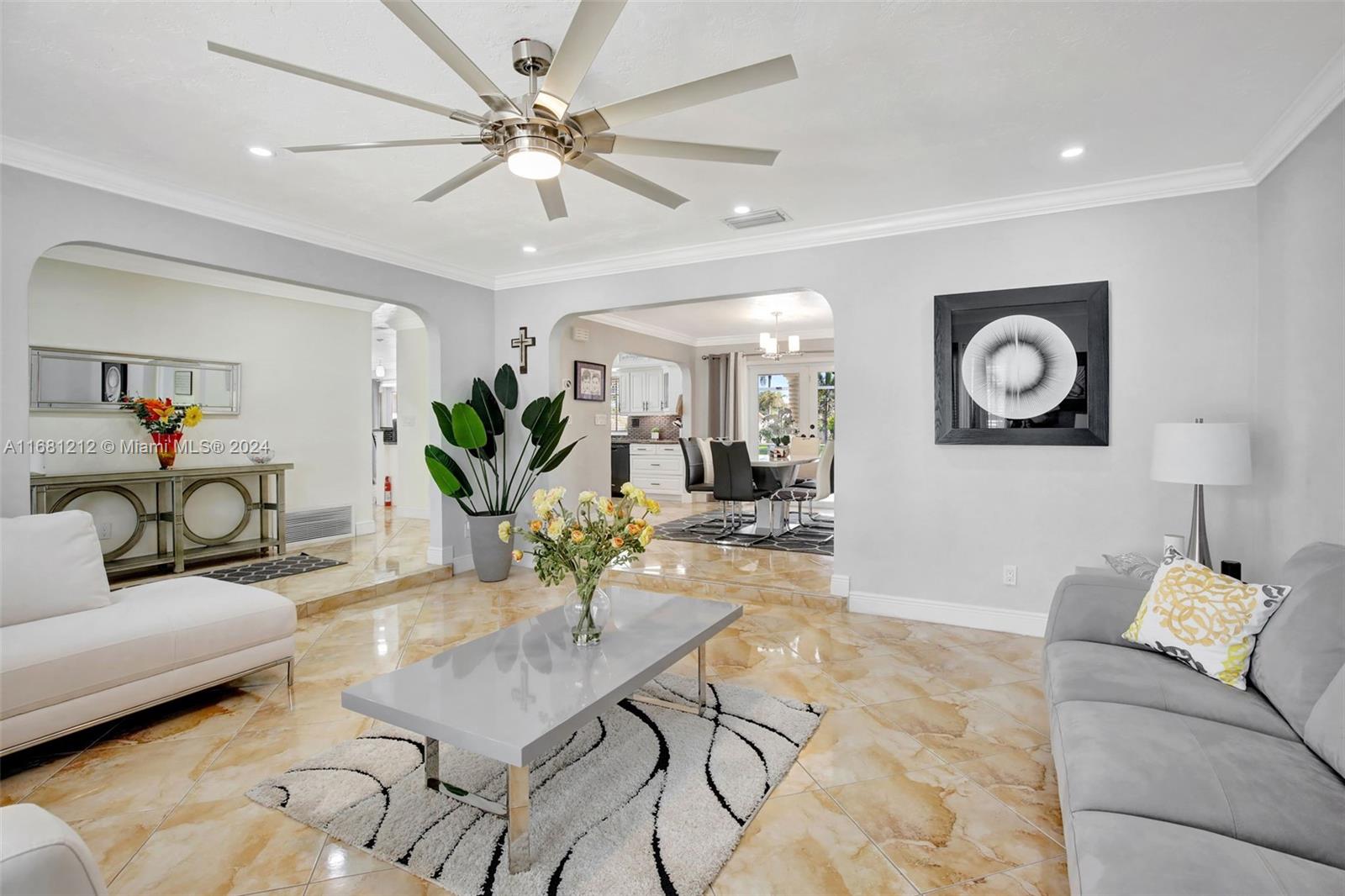 301 NW 93rd Ave