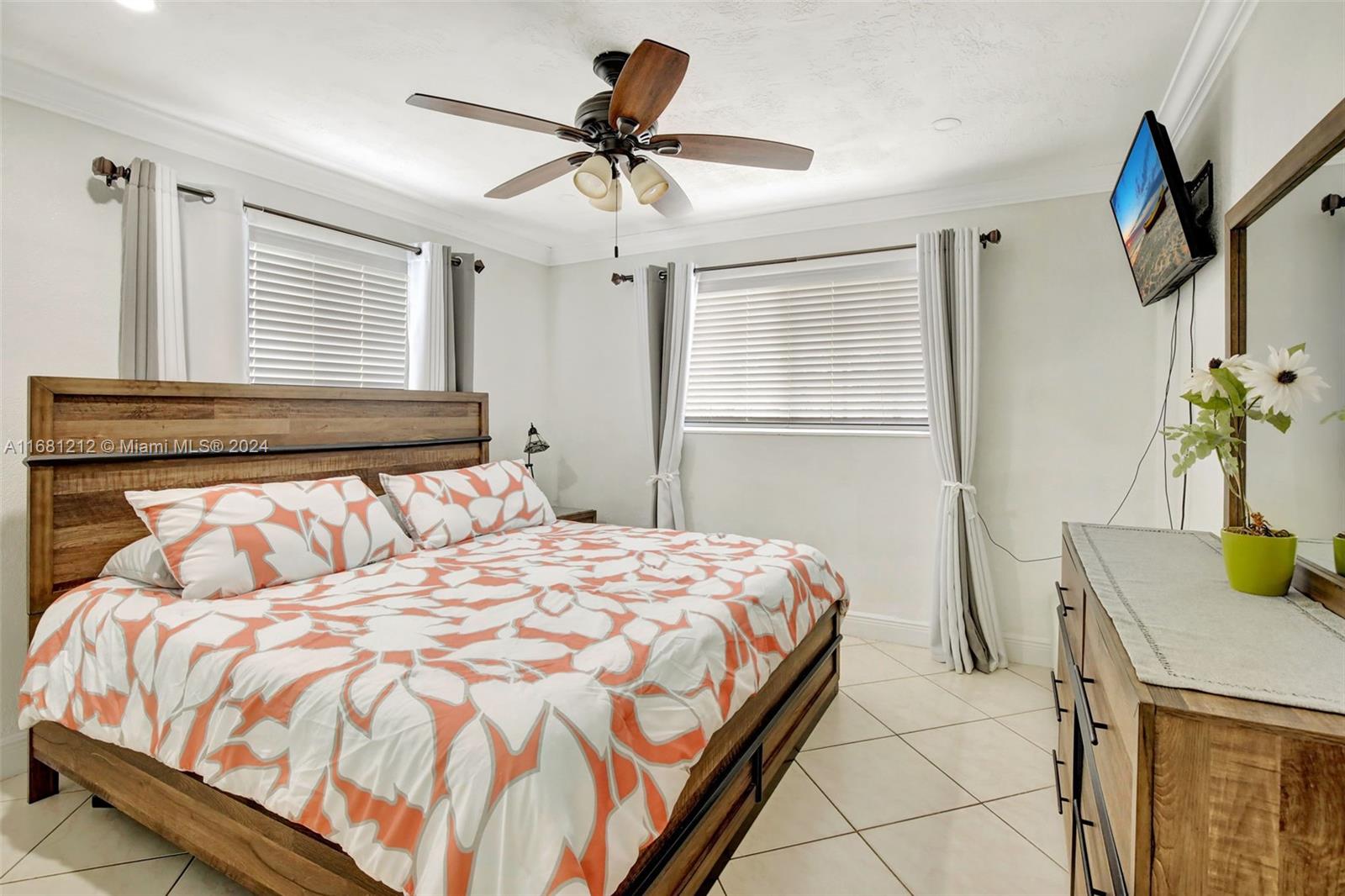 301 NW 93rd Ave