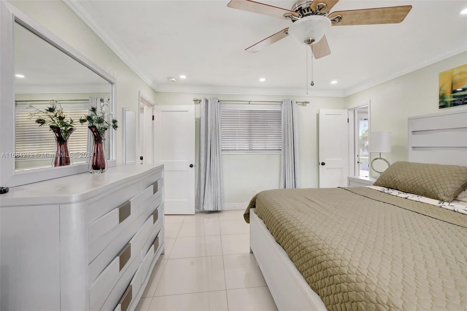 301 NW 93rd Ave